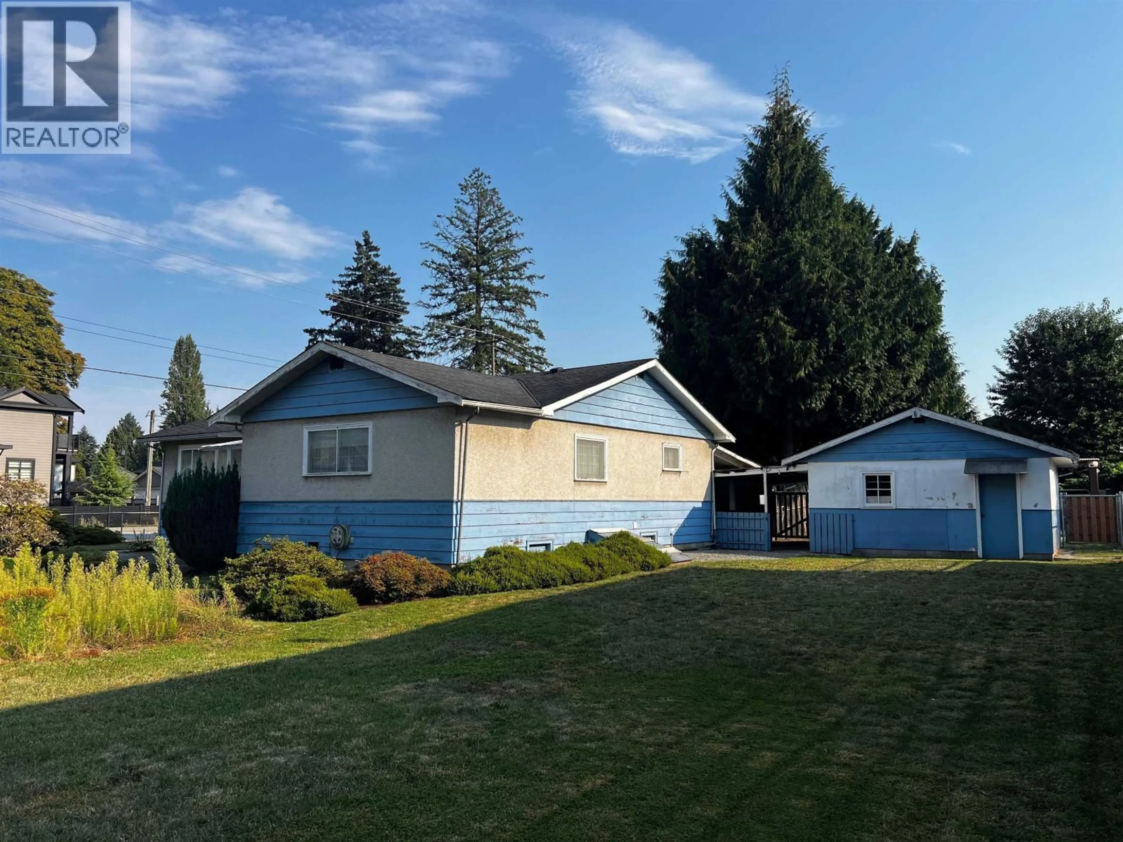 Home with vinyl exterior material, unknown for 3047 OXFORD STREET, Port Coquitlam British Columbia V3B4C2