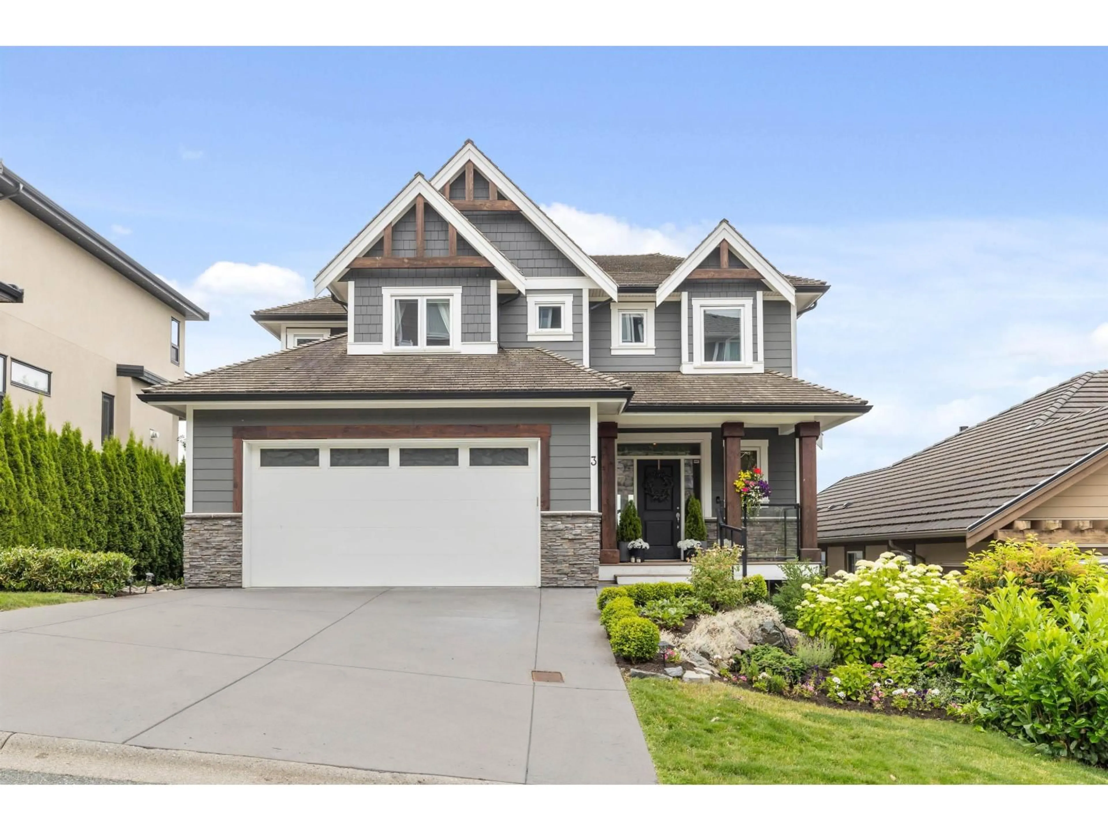 Home with vinyl exterior material, street for 3 - 35520 MAHOGANY, Abbotsford British Columbia V3G0C9