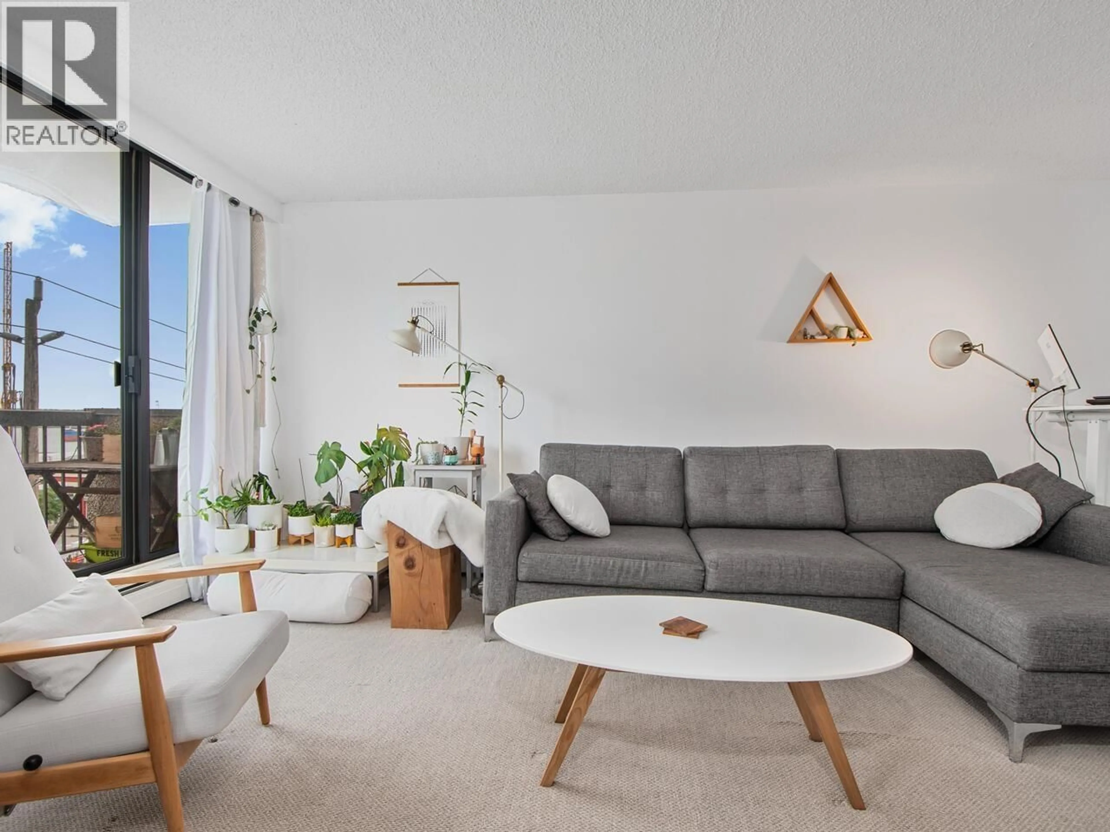 Living room with furniture, unknown for 407 - 145 ST. GEORGES AVENUE, North Vancouver British Columbia V7L3G8