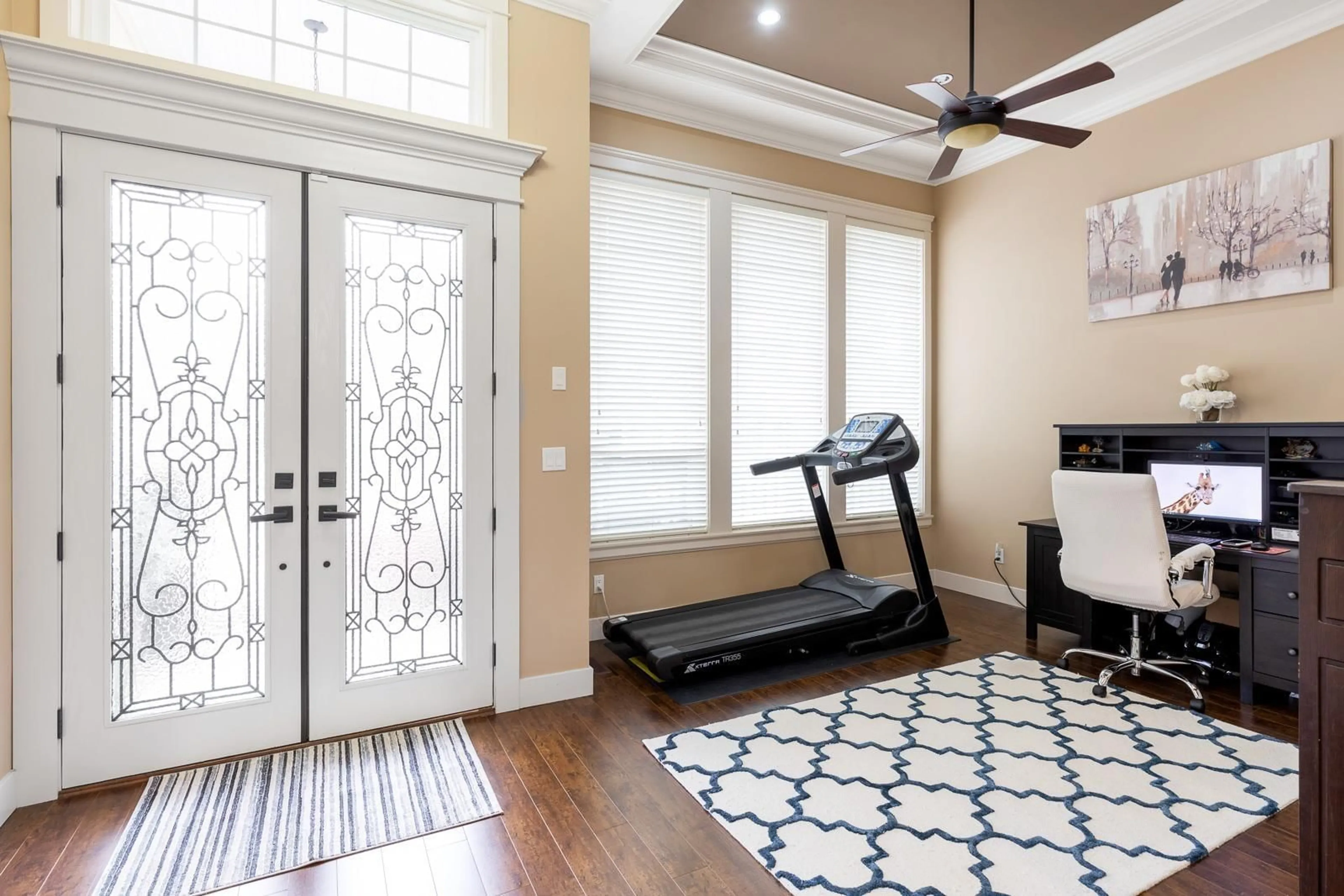 Indoor entryway for 14681 62A, Surrey British Columbia V3S3T1
