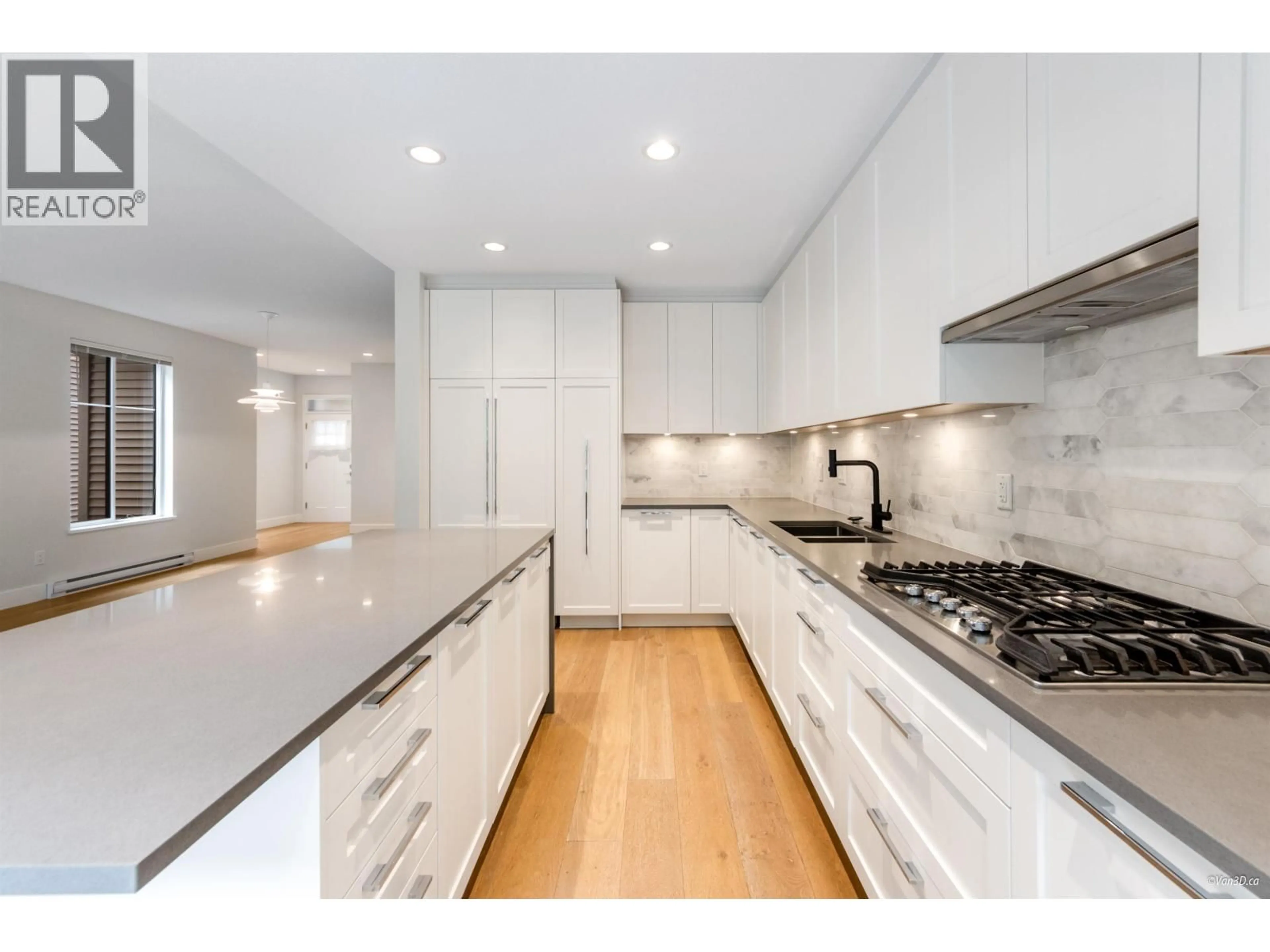 Open concept kitchen, unknown for 37 - 3306 PRINCETON AVENUE, Coquitlam British Columbia V3E0M9