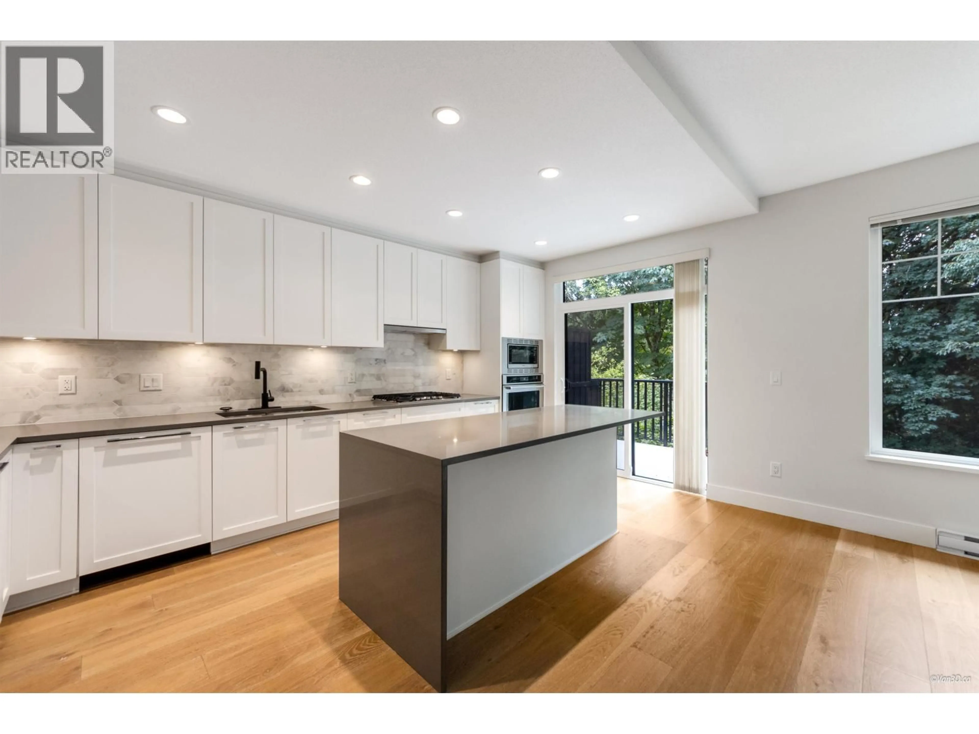 Open concept kitchen, unknown for 37 - 3306 PRINCETON AVENUE, Coquitlam British Columbia V3E0M9