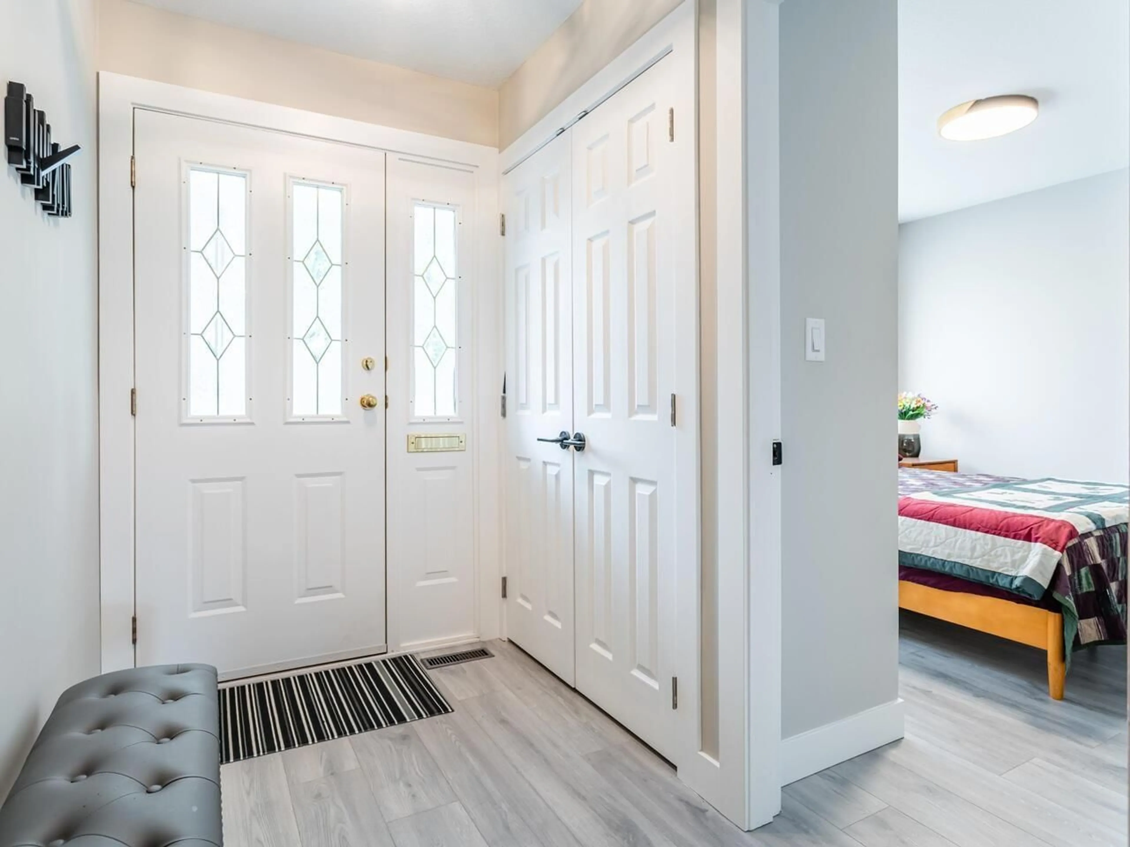 Indoor entryway for 30 - 5051 203, Langley British Columbia V3A1V5