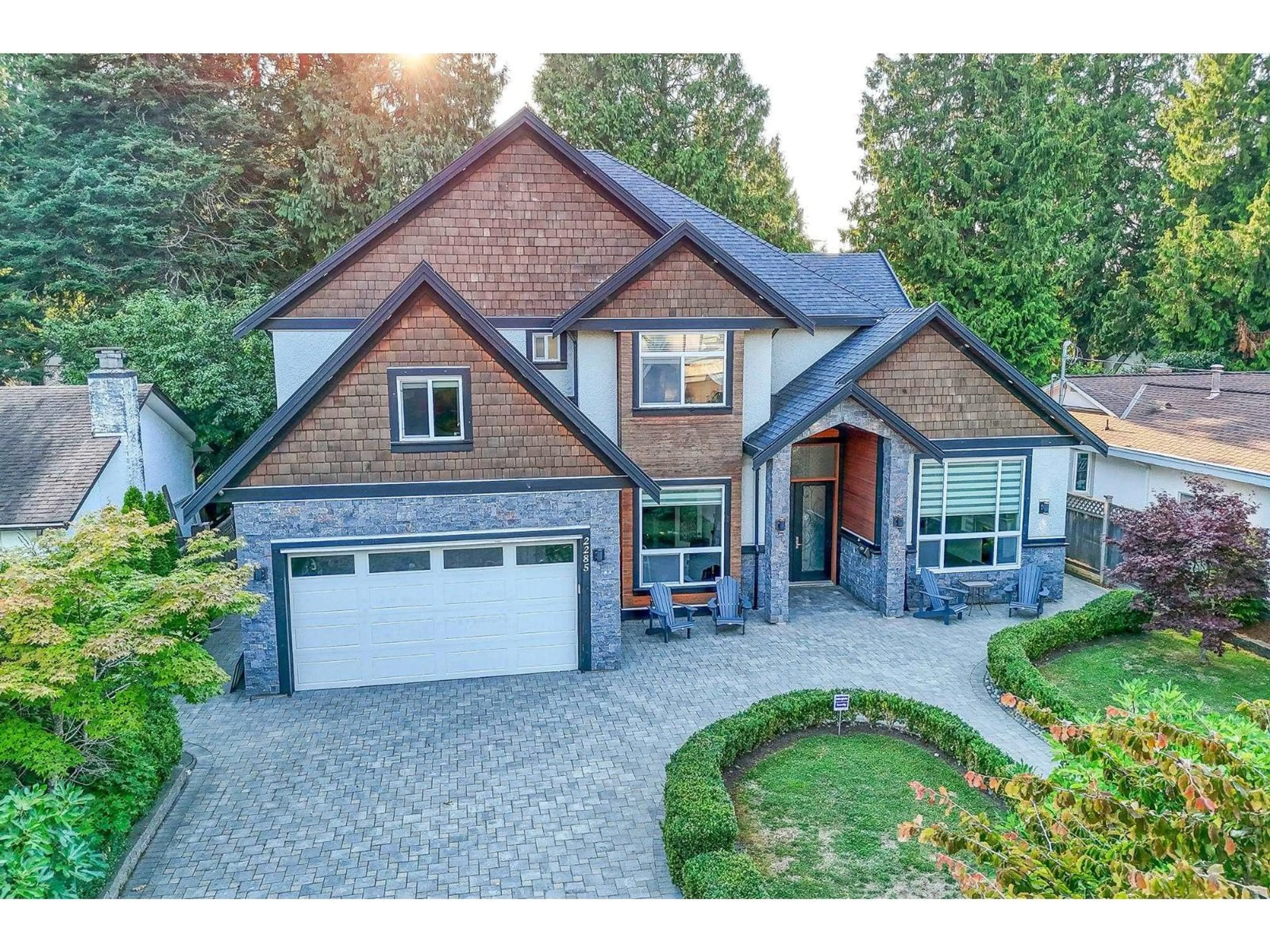 Home with brick exterior material, street for 2285 124, Surrey British Columbia V4A3M6