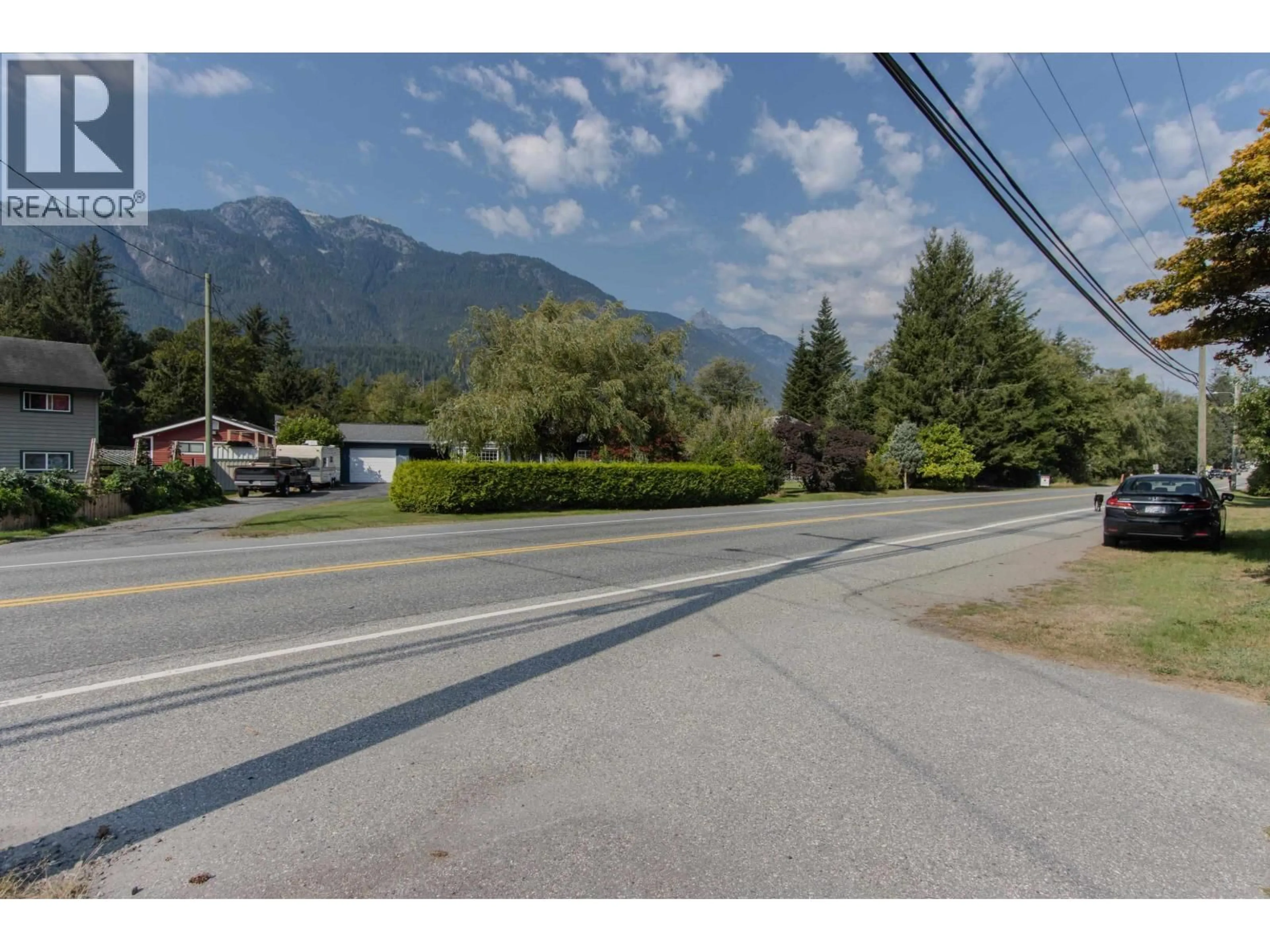 Blurry image for 41560 GOVERNMENT ROAD, Squamish British Columbia V0N1H0