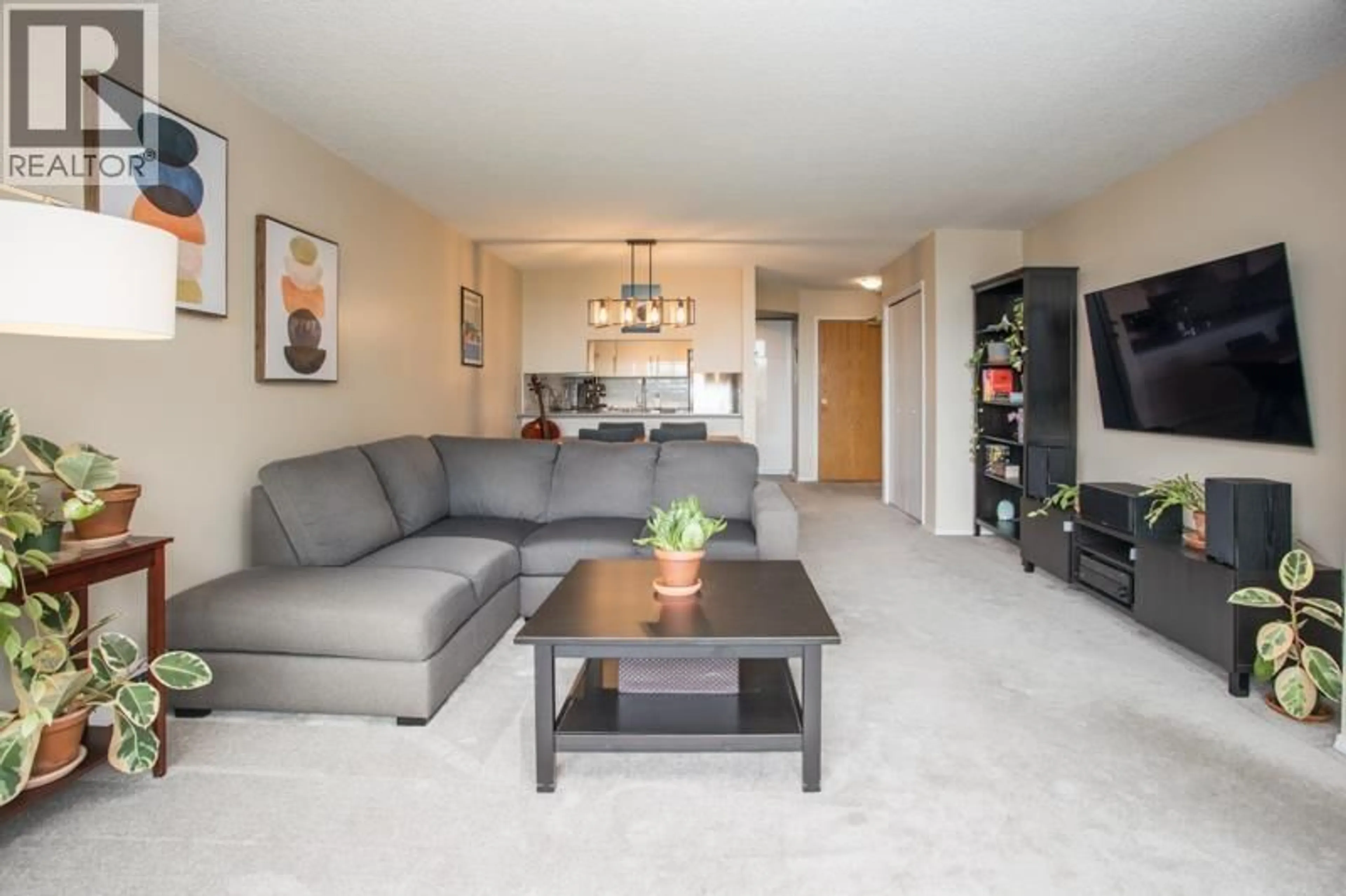 Living room with furniture, unknown for 402 - 1045 QUAYSIDE DRIVE, New Westminster British Columbia V3M6C9