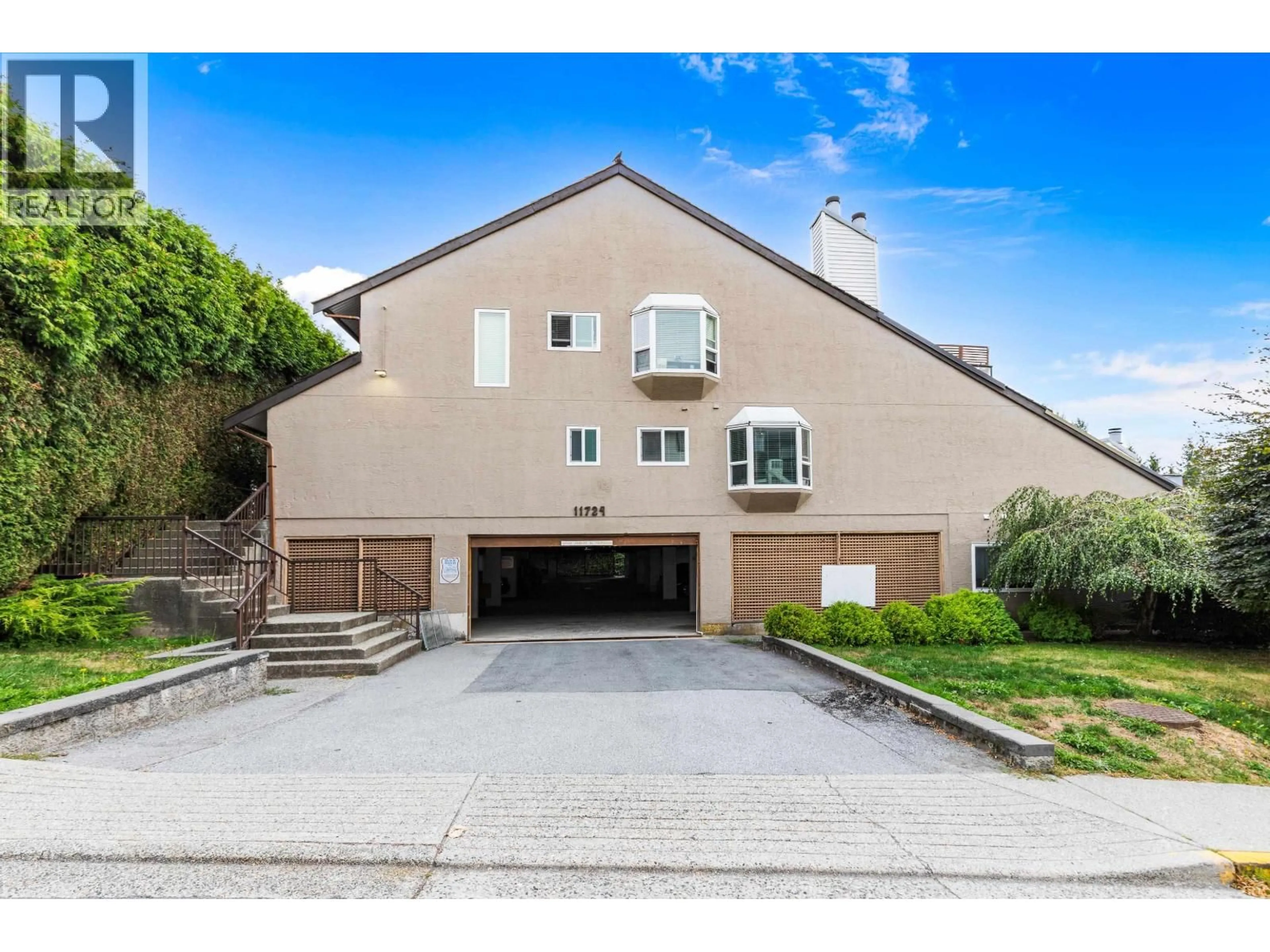 Unknown for 201 - 11724 225 STREET, Maple Ridge British Columbia V2X6E4