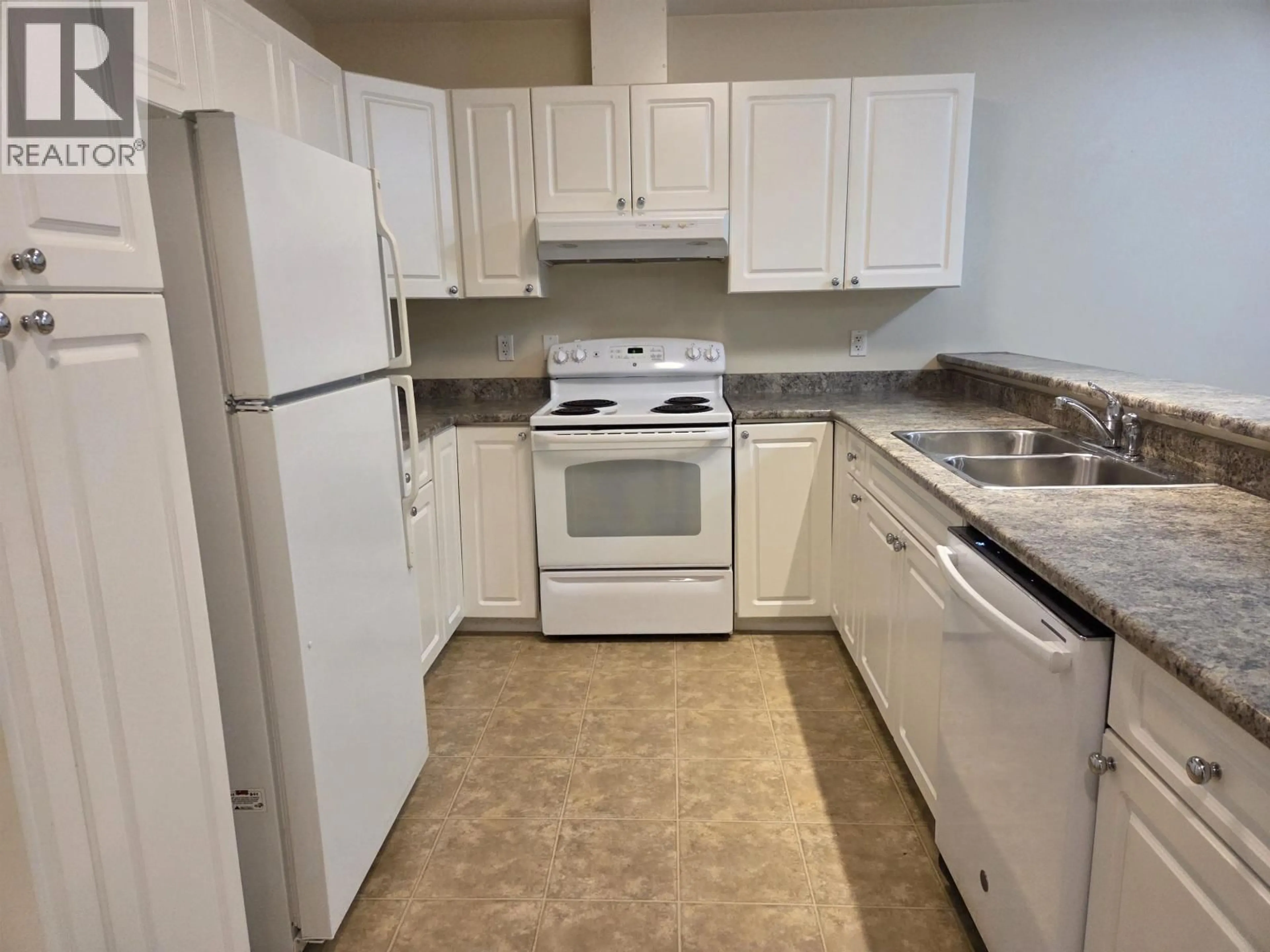Standard kitchen, unknown for 35 - 3404 ADAM STREET, Terrace British Columbia V8G0H2