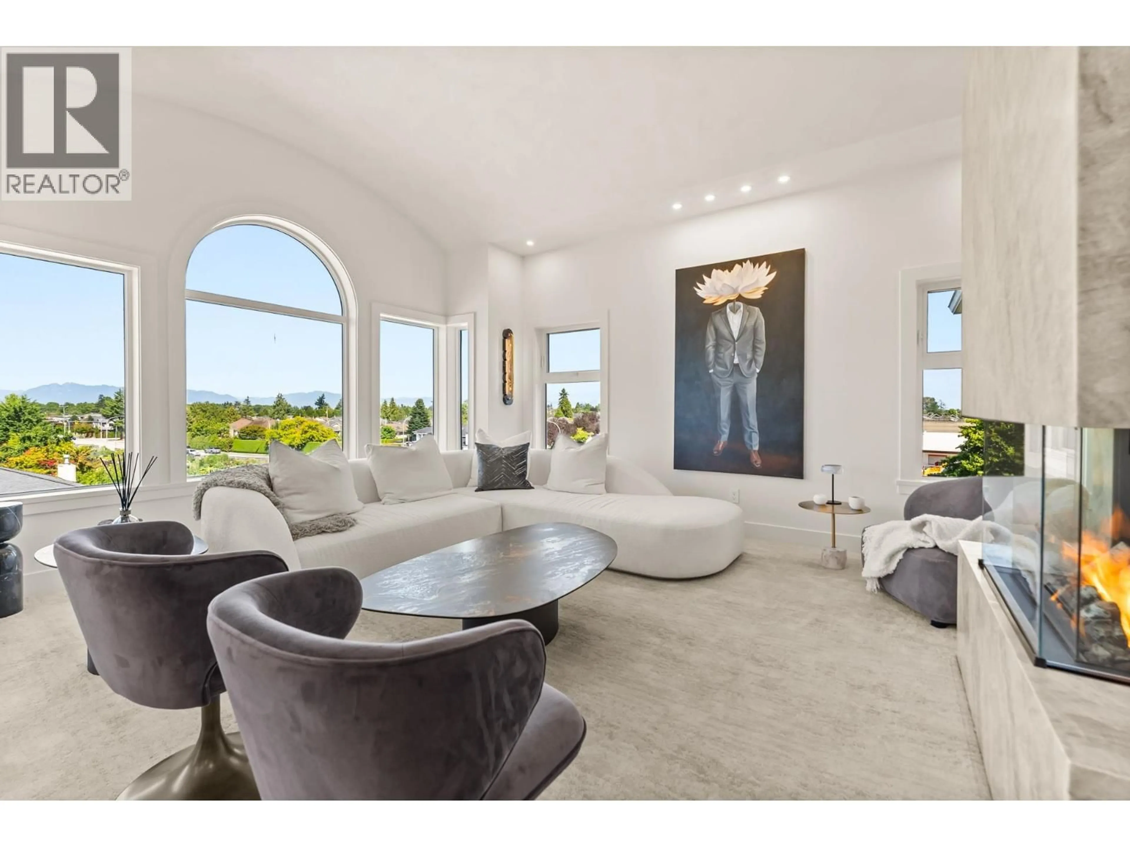Living room with furniture, unknown for 314 - 12871 RAILWAY AVENUE, Richmond British Columbia V7E6K3