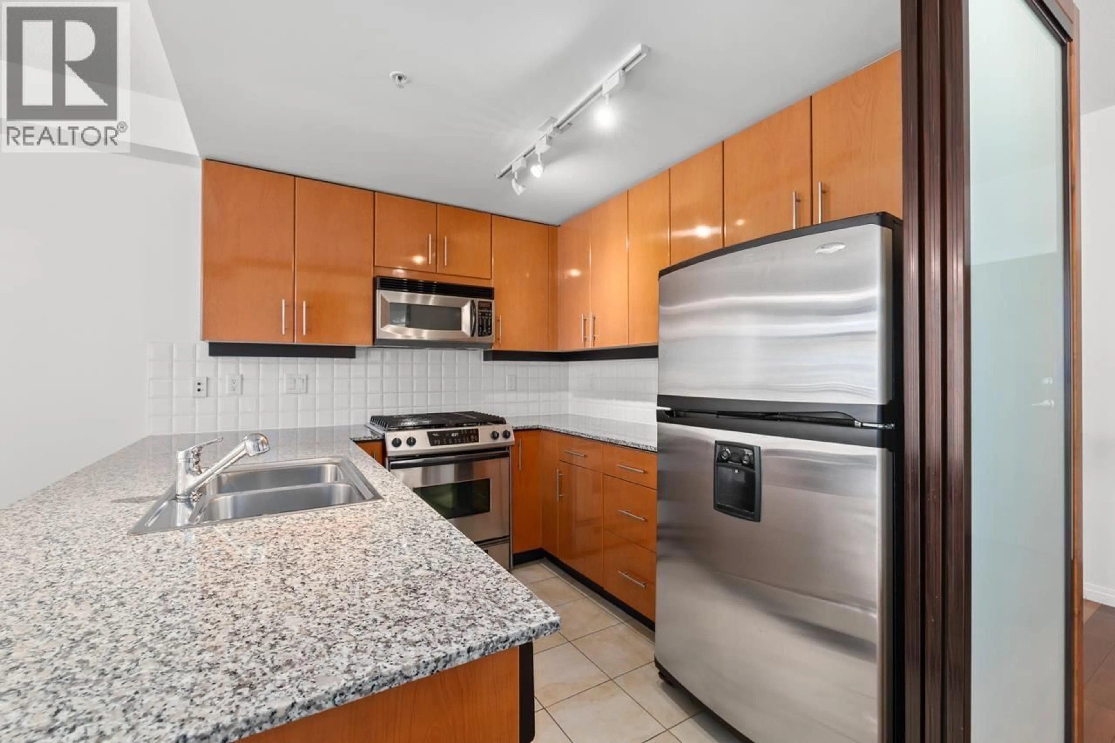 Standard kitchen, unknown for 307 - 100 ESPLANADE AVENUE, North Vancouver British Columbia V7L4V1