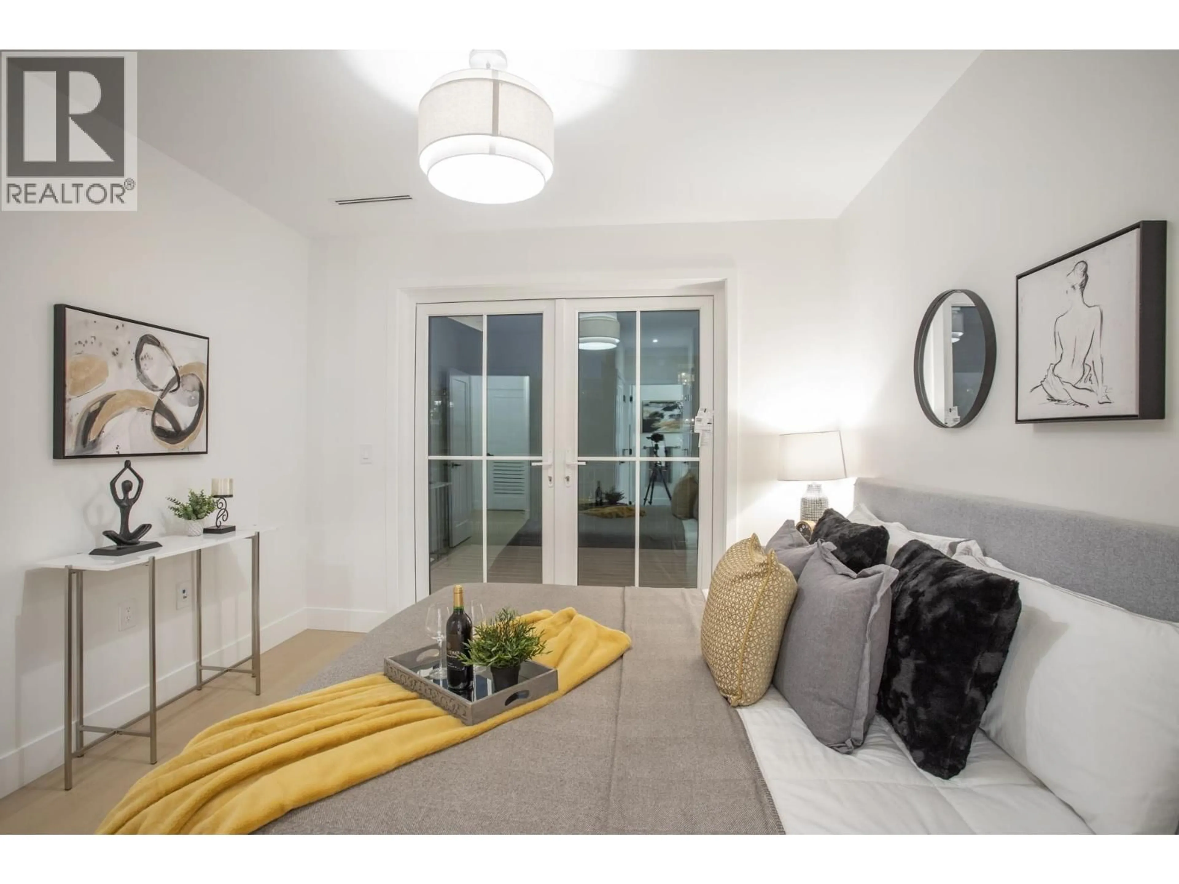 Unknown for 1 - 4315 ALBERT STREET, Burnaby British Columbia V5C2E9