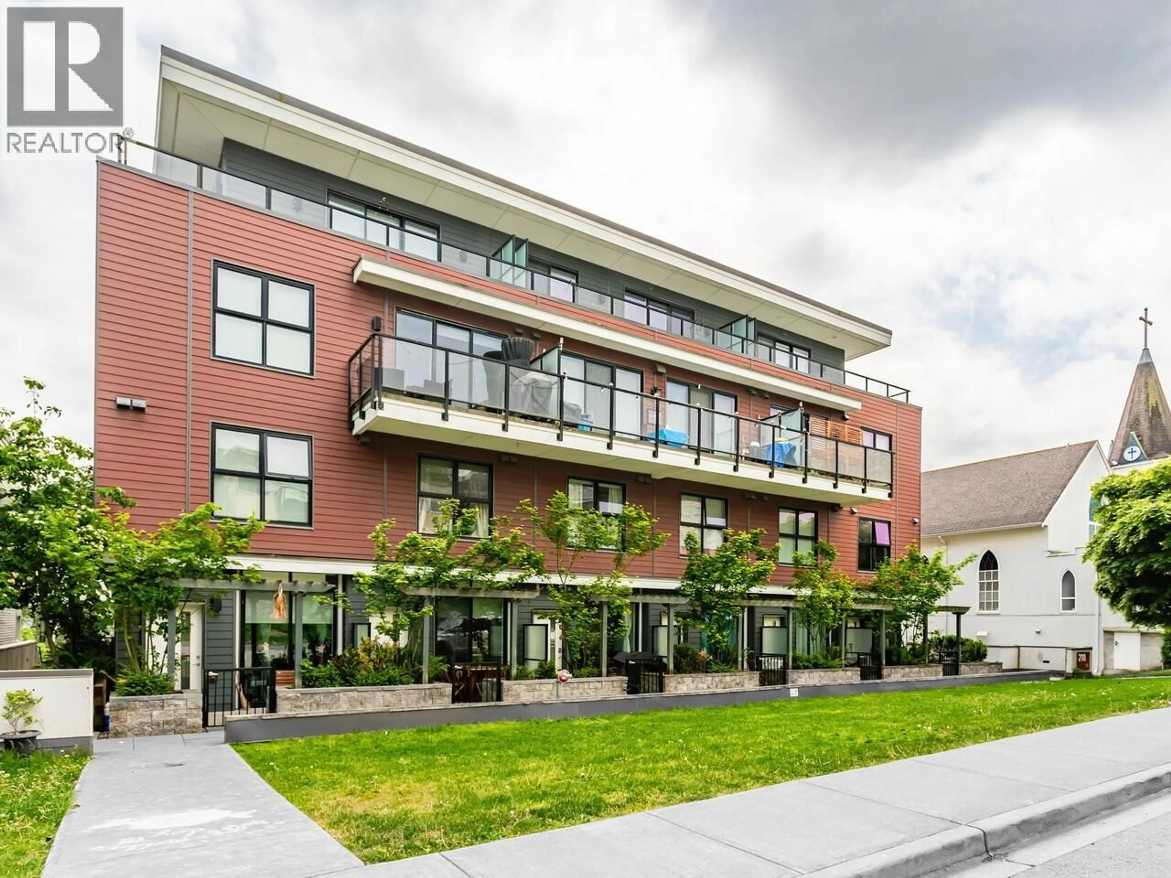 Patio, building for 506 - 218 CARNARVON STREET, New Westminster British Columbia V3L1B8
