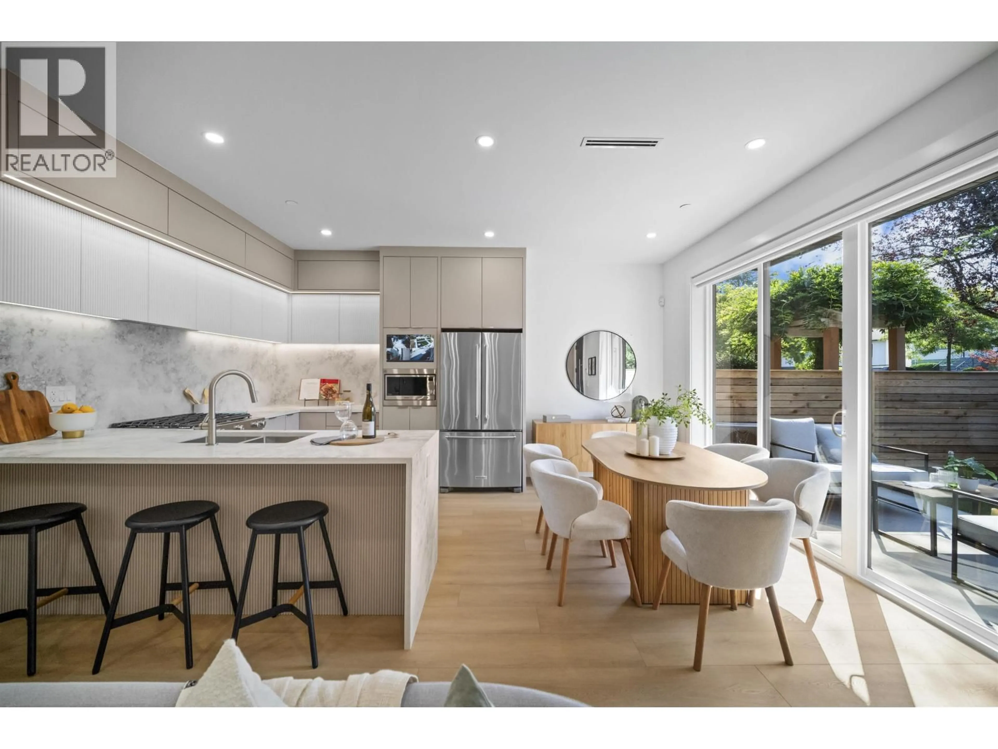 Open concept kitchen, unknown for 1 - 3563 25TH AVENUE, Vancouver British Columbia V5R1K3