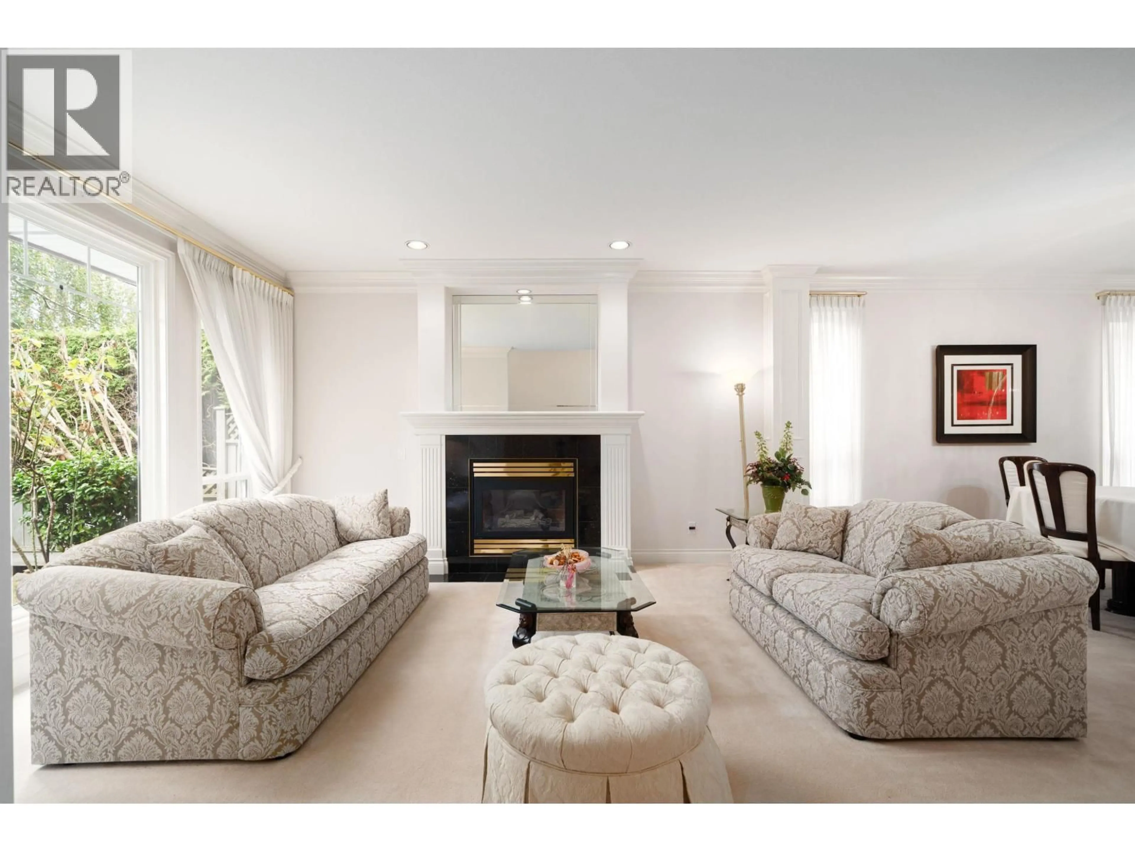 Living room with furniture, wood/laminate floor for 3111 WESTMINSTER HIGHWAY, Richmond British Columbia V7C5R1