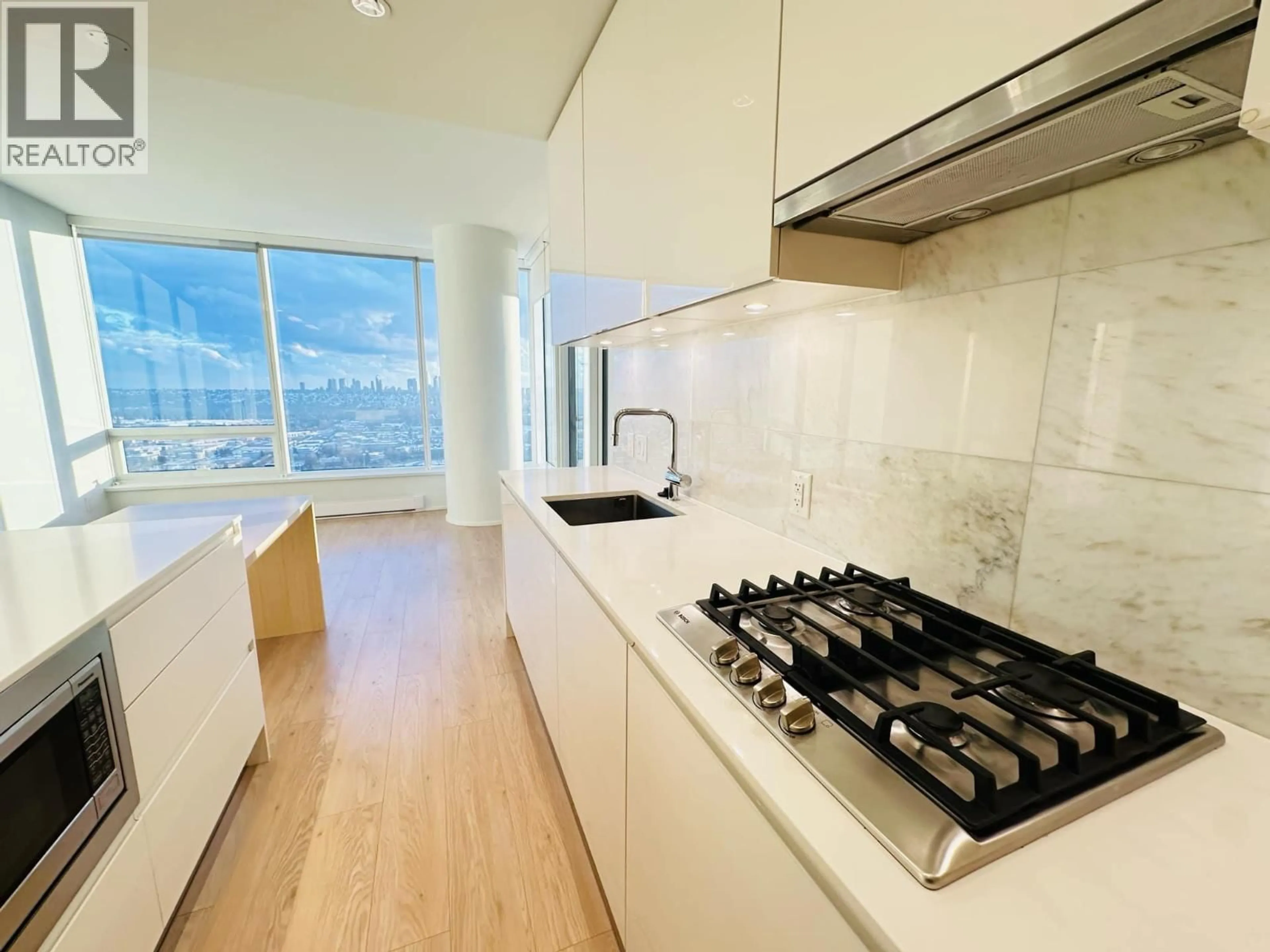 Standard kitchen, unknown for 5007 - 4510 HALIFAX WAY, Burnaby British Columbia V5C0K4