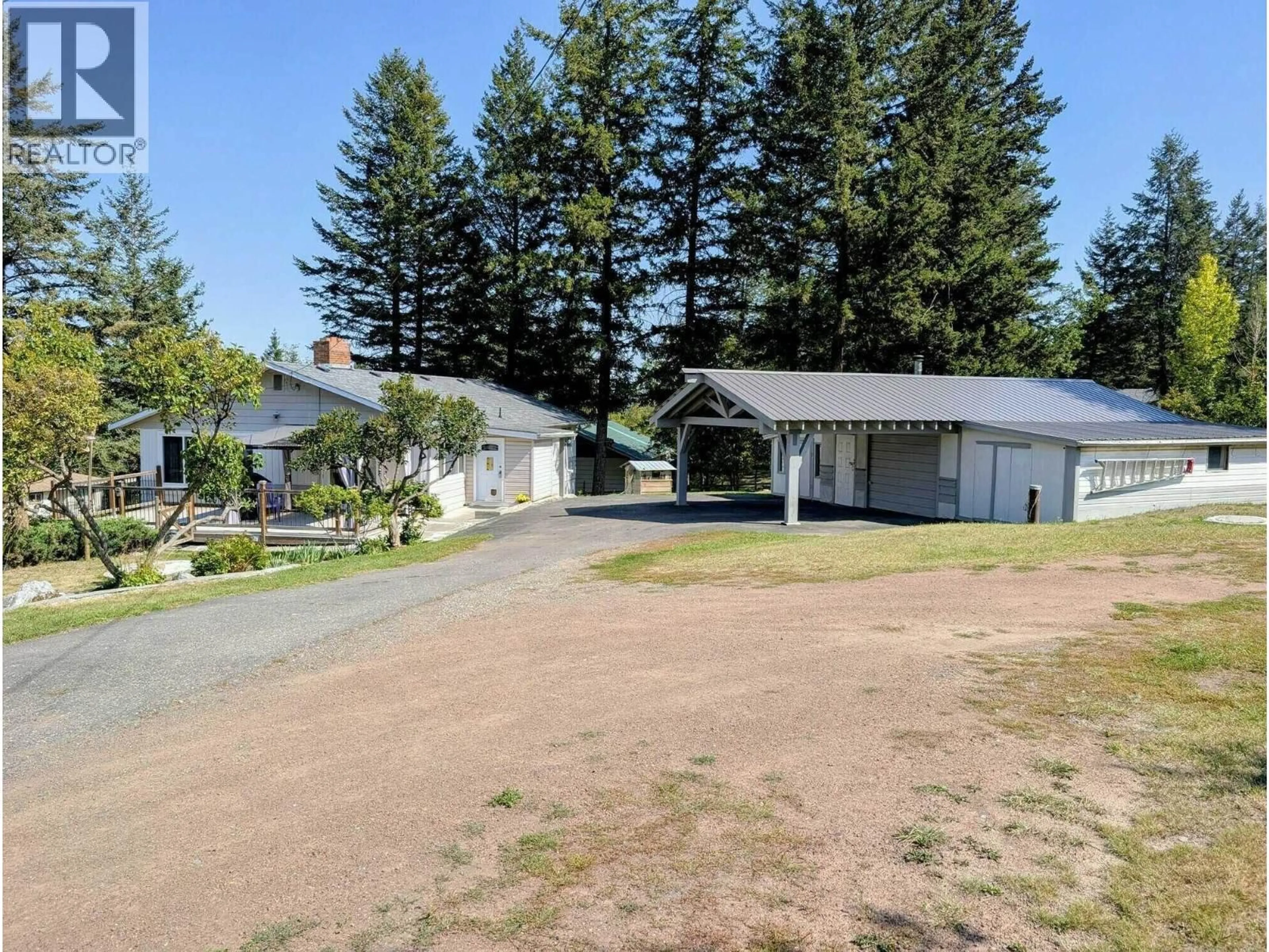 A pic from outside/outdoor area/front of a property/back of a property/a pic from drone, unknown for 605 HULL ROAD, Williams Lake British Columbia V2G3S8