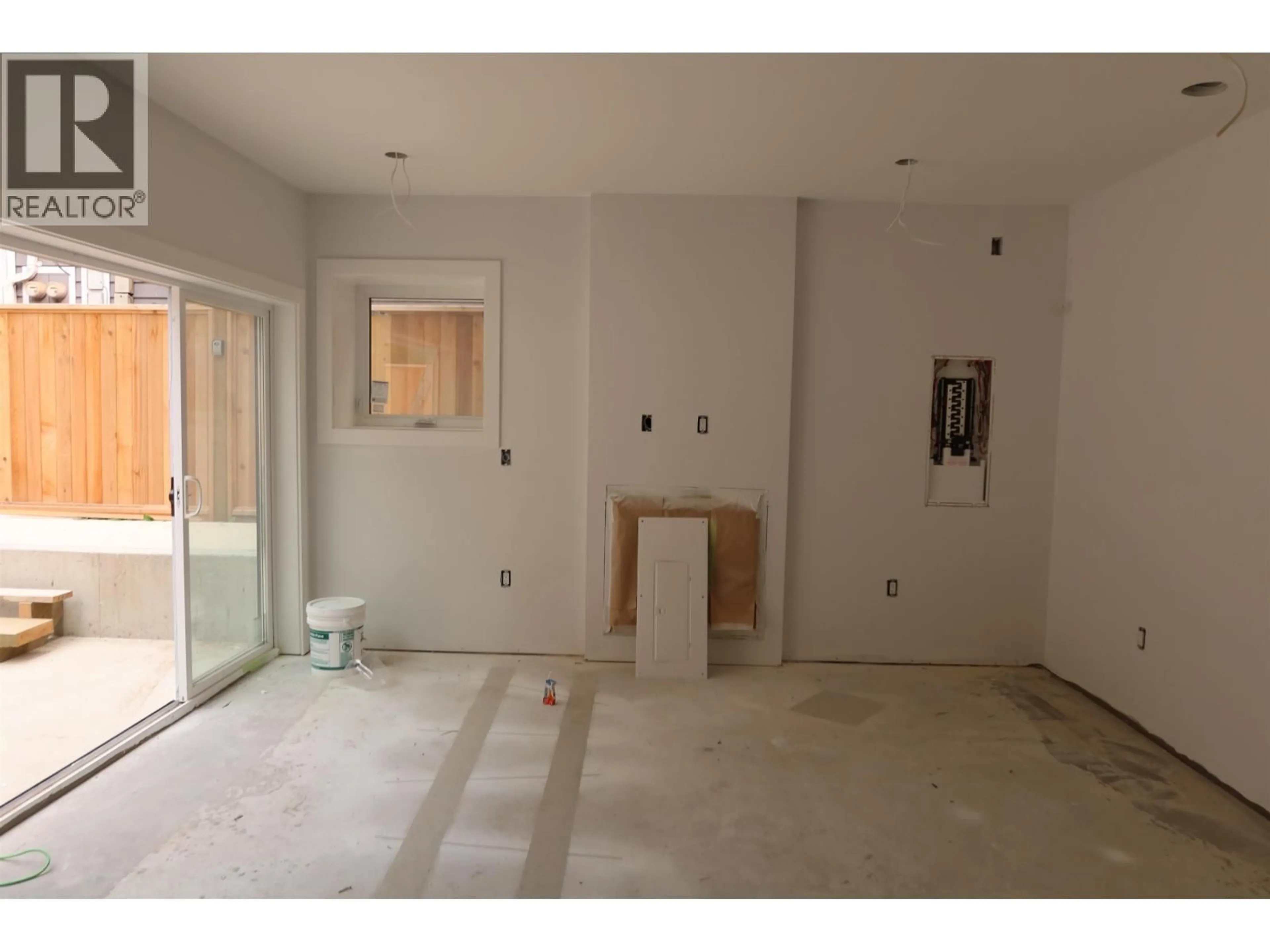 A pic of a room for A - 2735 8TH AVENUE, Vancouver British Columbia V6K2B7