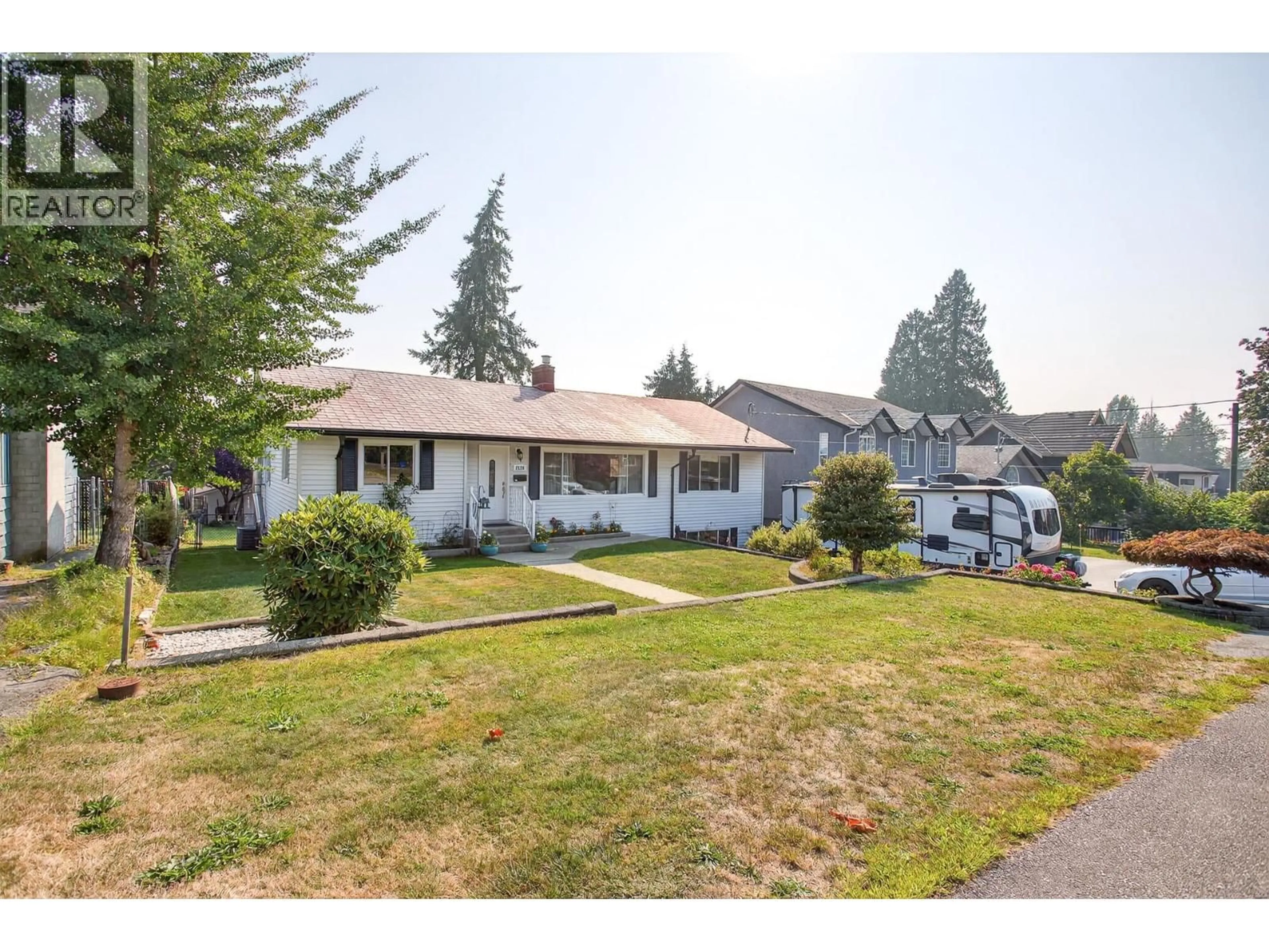 A pic from outside/outdoor area/front of a property/back of a property/a pic from drone, street for 2126 KUGLER AVENUE, Coquitlam British Columbia V3K2S6