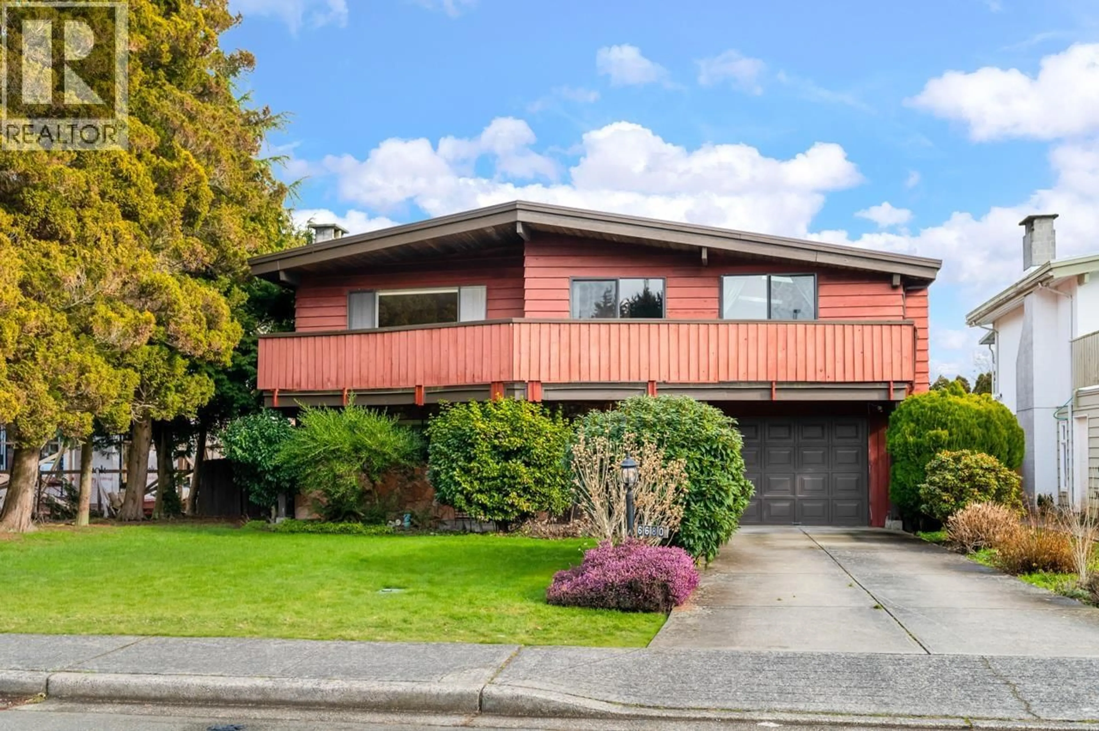 Home with vinyl exterior material, street for 6680 COLTSFOOT DRIVE, Richmond British Columbia V7C2J4