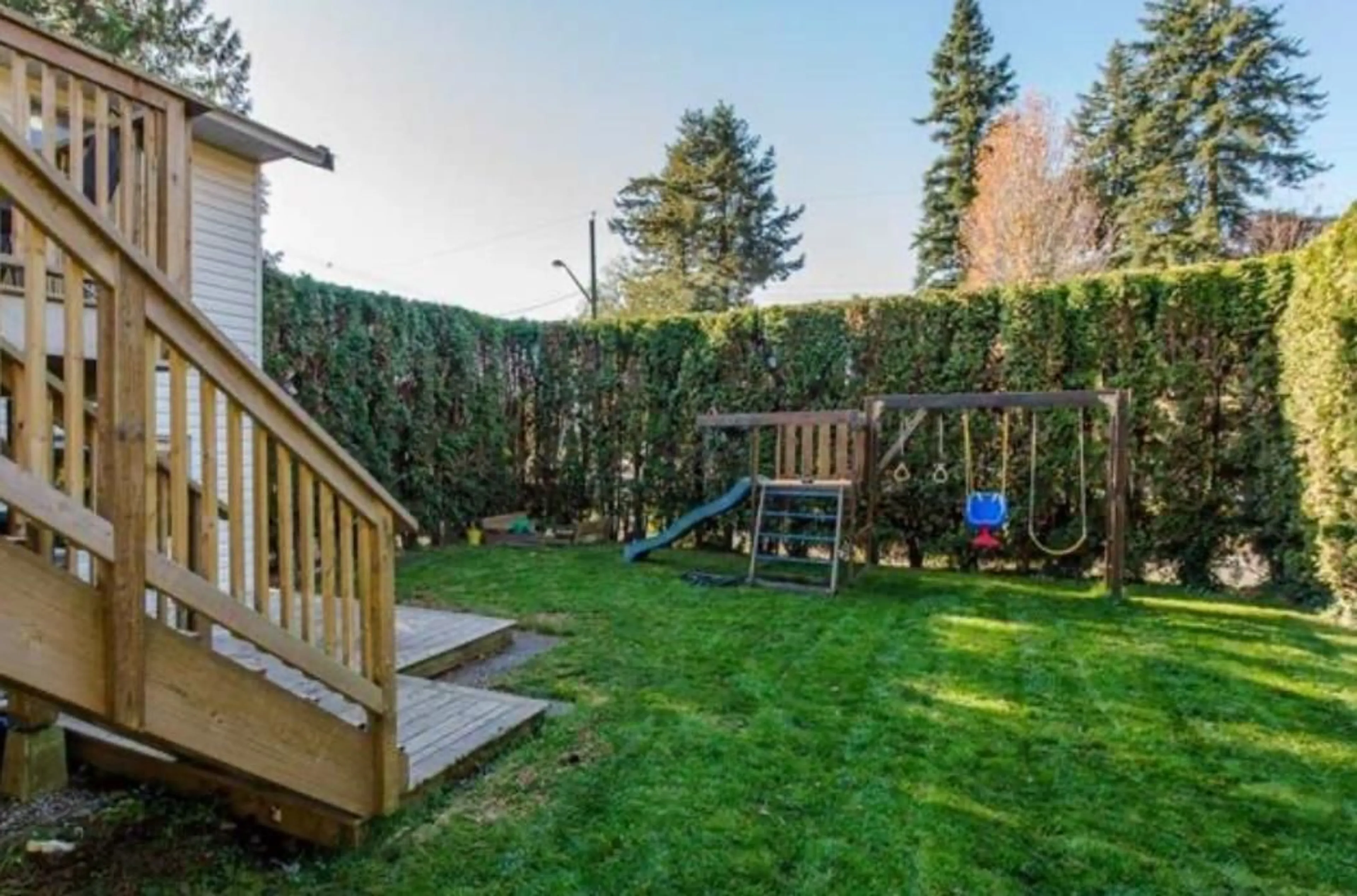 Patio, forest/trees view for 34735 OLD CLAYBURN, Abbotsford British Columbia V2S4H7