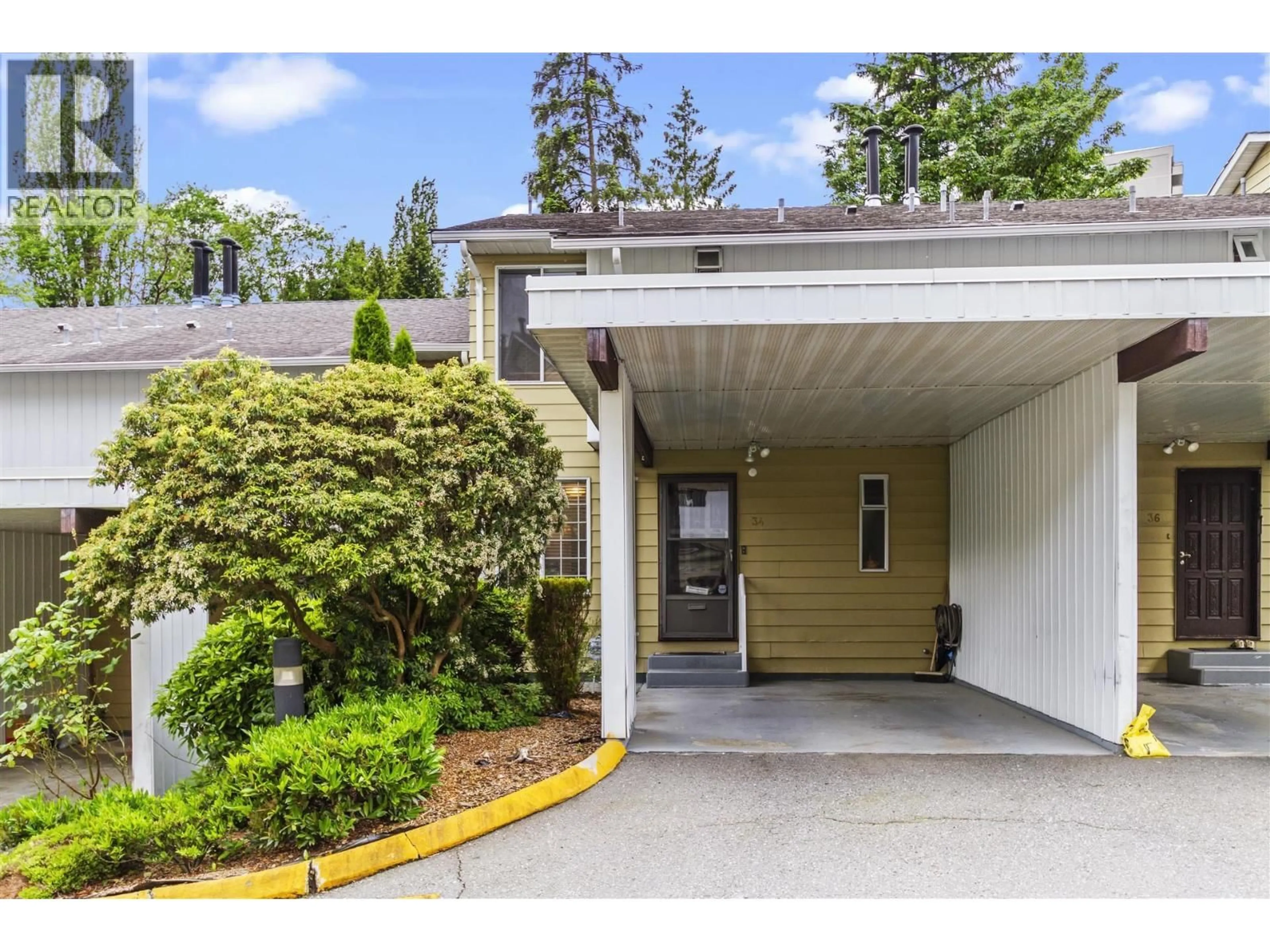 Unknown for 34 - 5330 BROADWAY, Burnaby British Columbia V5B2X7