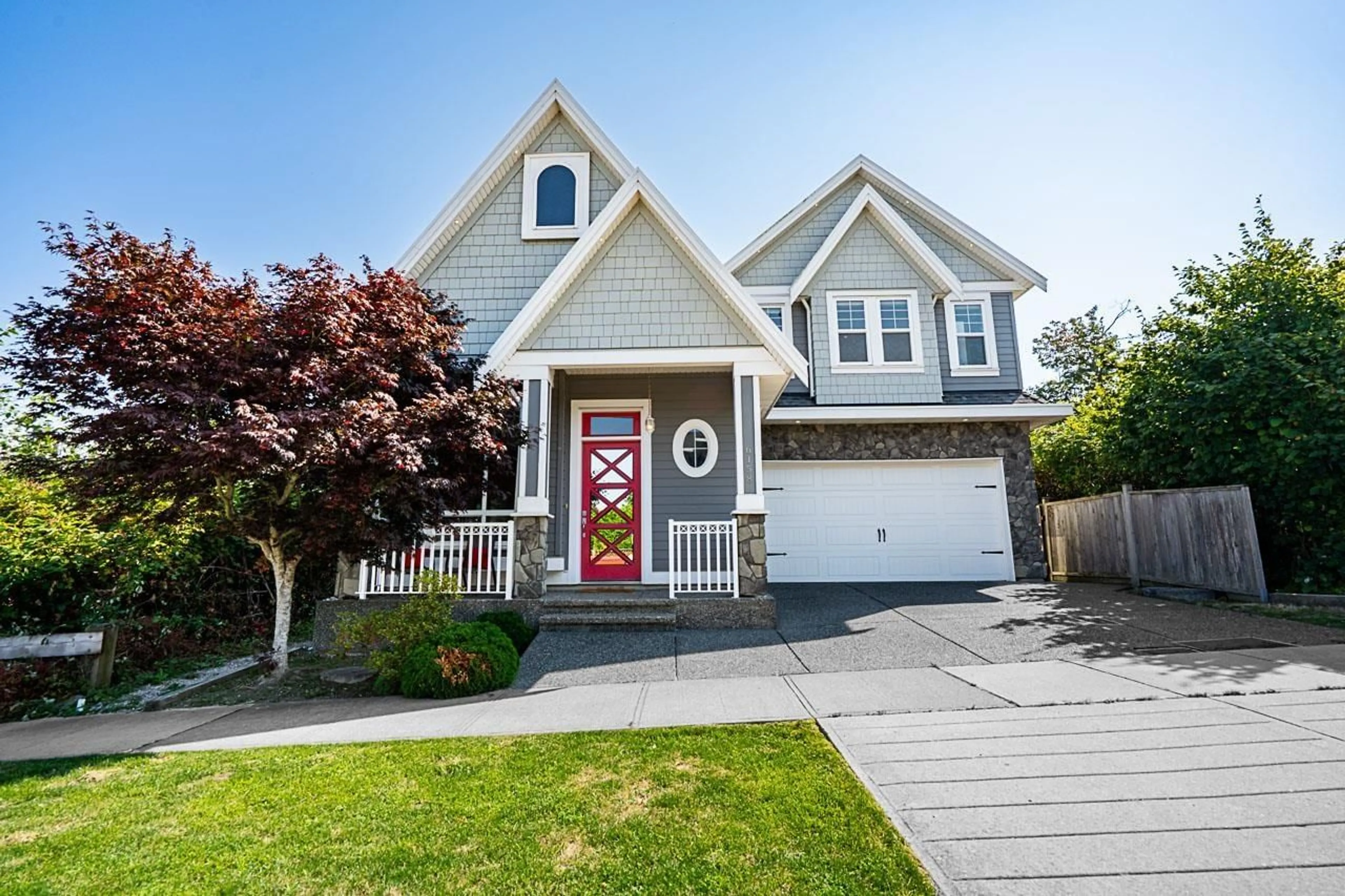 Home with vinyl exterior material, street for 6158 143, Surrey British Columbia V3X0E5