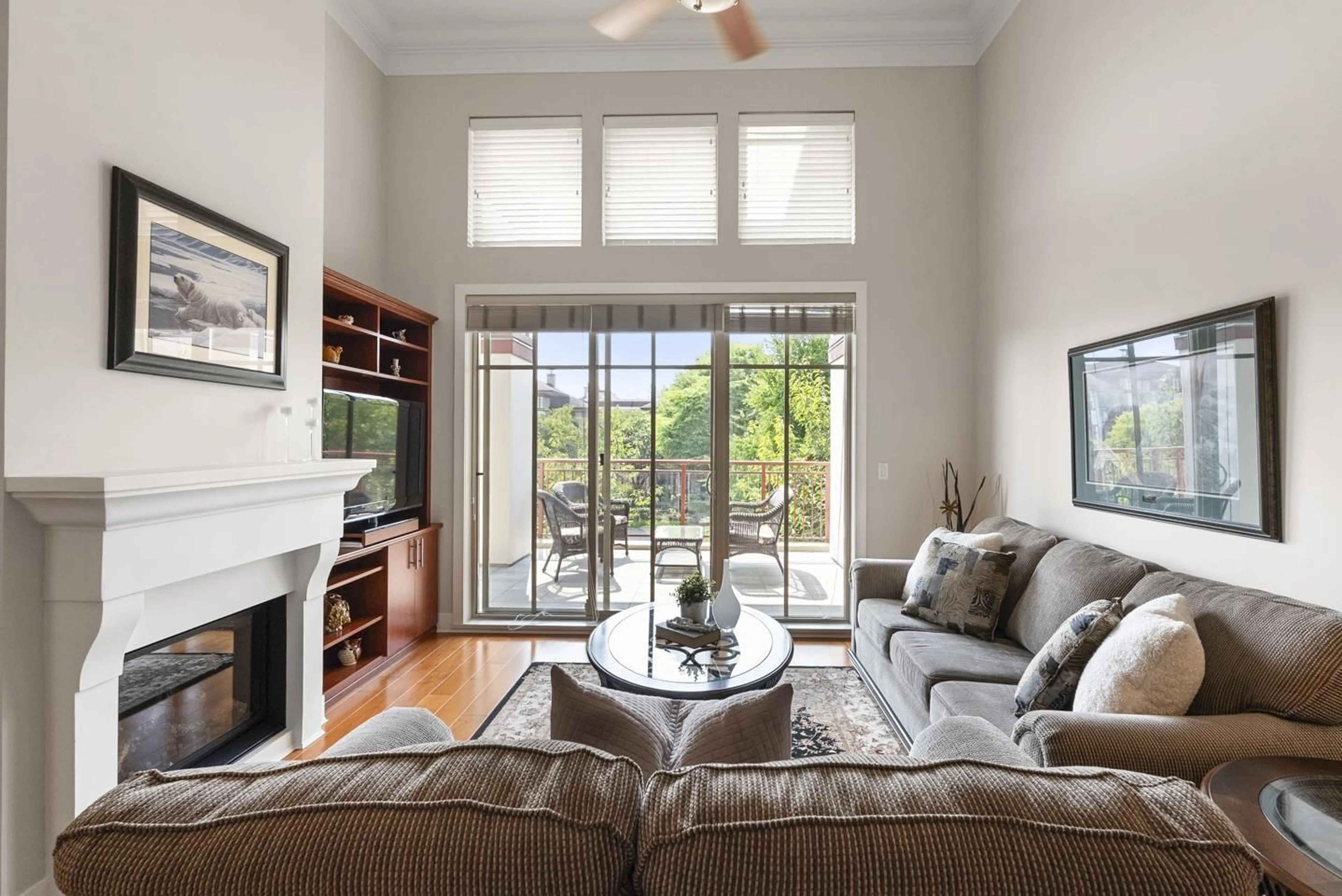 Living room with furniture, unknown for 309 - 16433 64, Surrey British Columbia V3S6V7