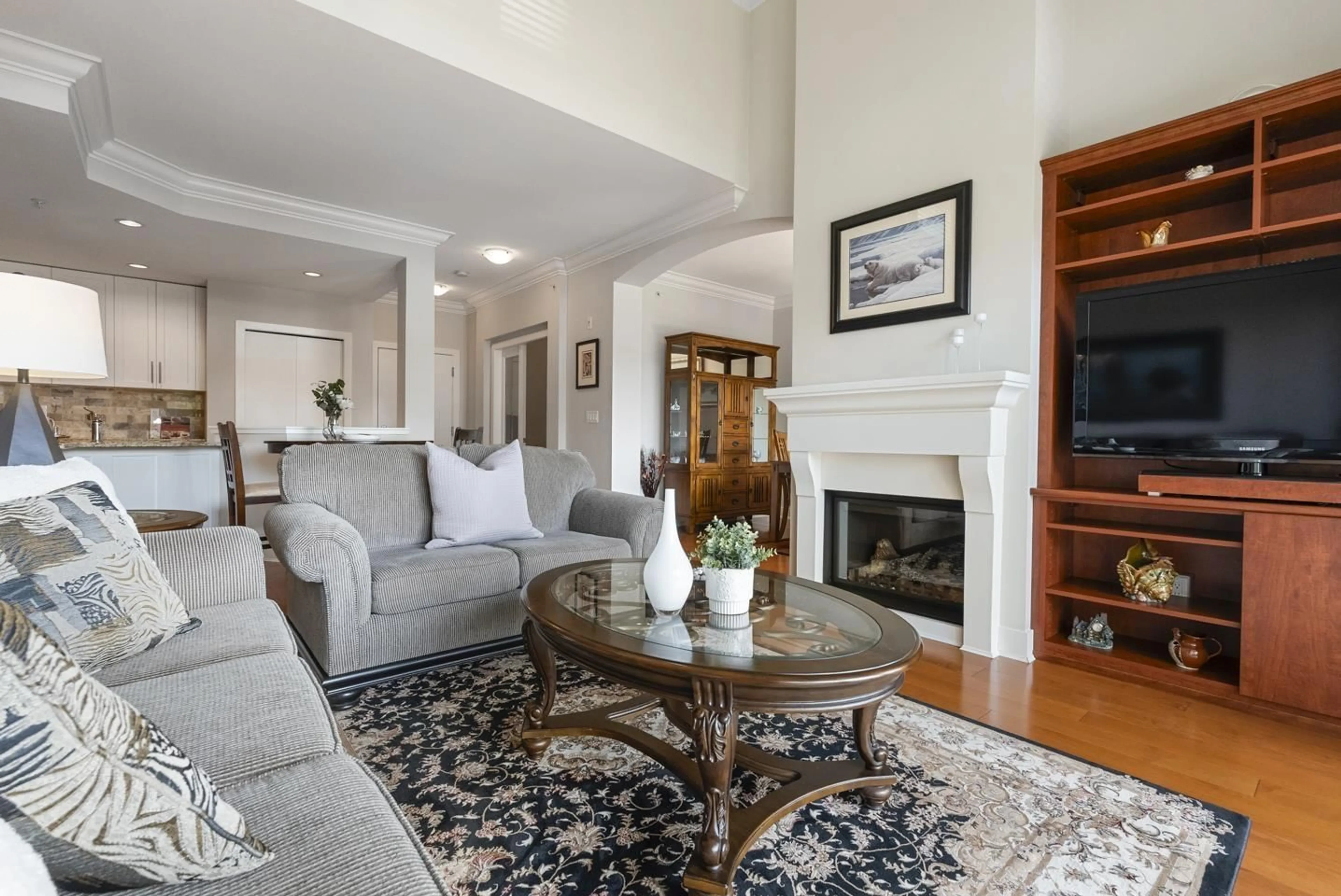 Living room with furniture, unknown for 309 - 16433 64, Surrey British Columbia V3S6V7