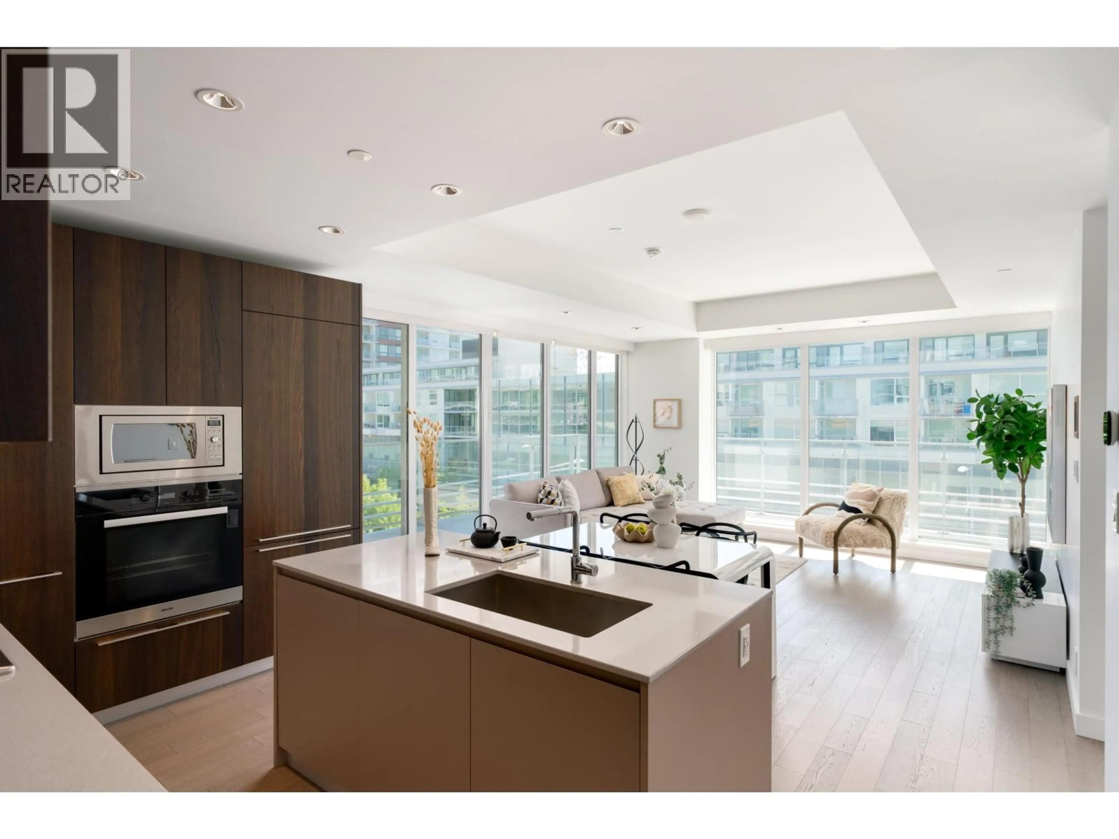 Contemporary kitchen, unknown for 310 - 6622 PEARSON WAY, Richmond British Columbia V7C0E4