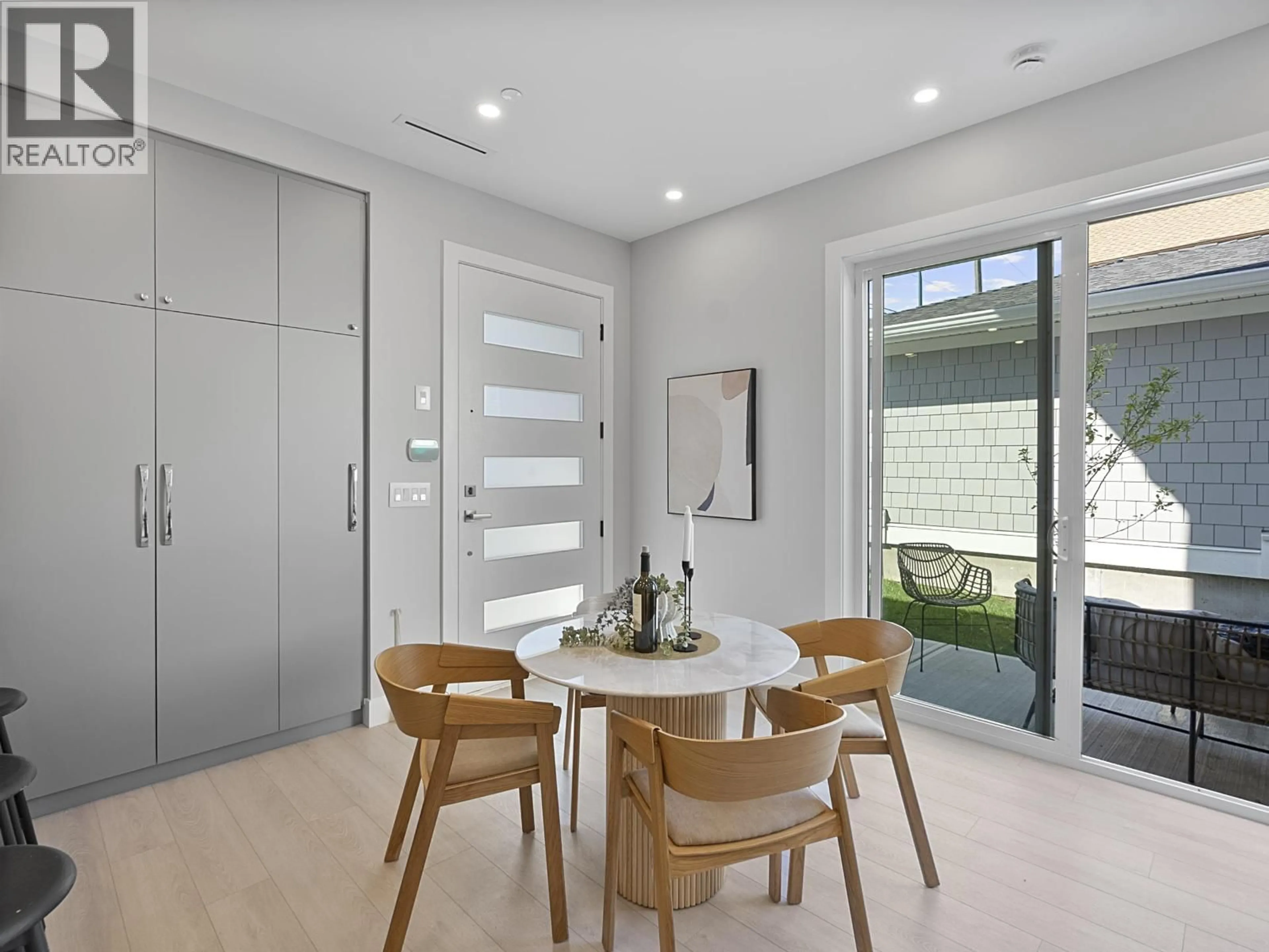 Unknown for 885 KING EDWARD AVENUE, Vancouver British Columbia V5V2E4