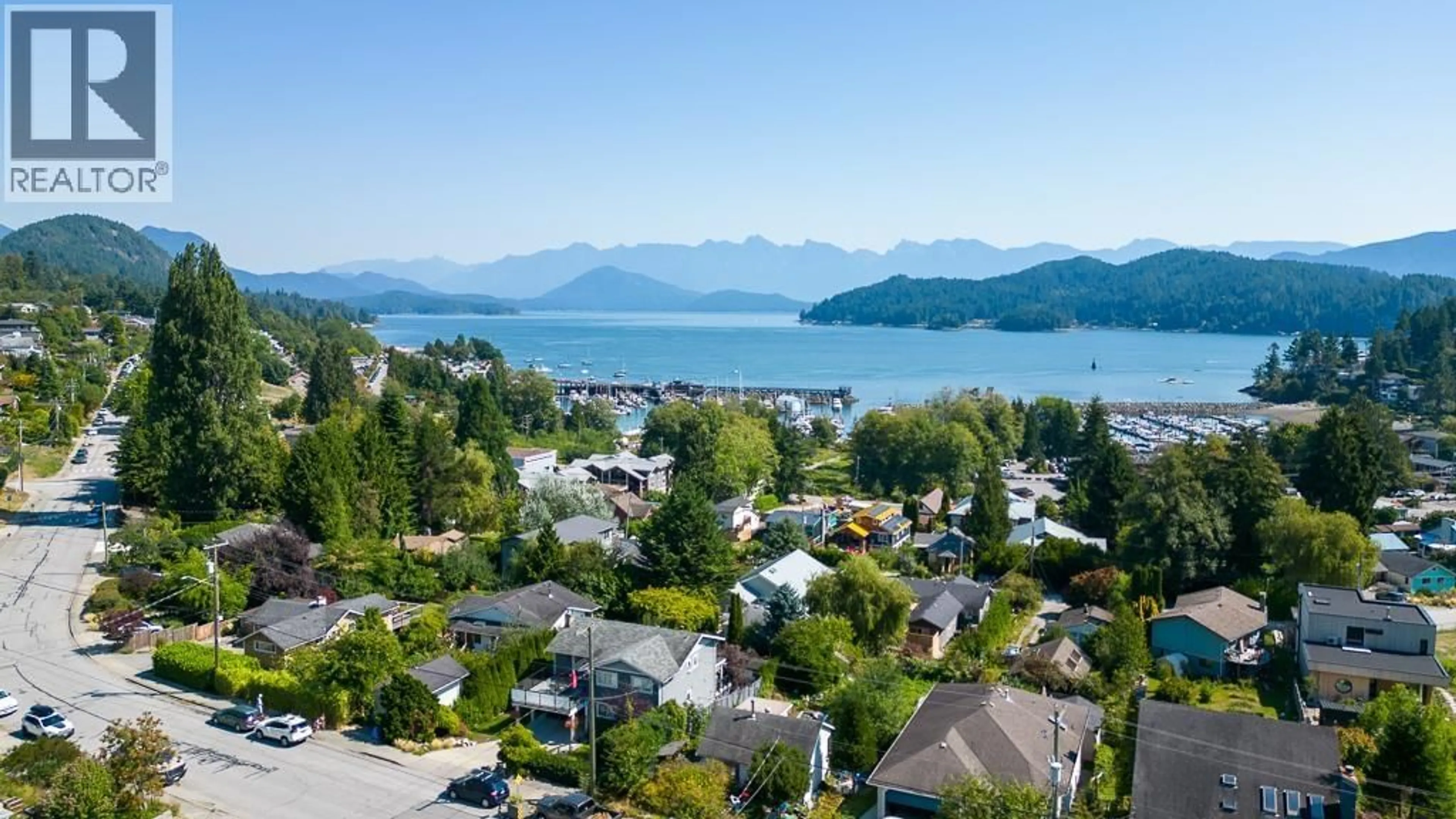A pic from outside/outdoor area/front of a property/back of a property/a pic from drone, water/lake/river/ocean view for 405 FLETCHER ROAD, Gibsons British Columbia V0N1V0