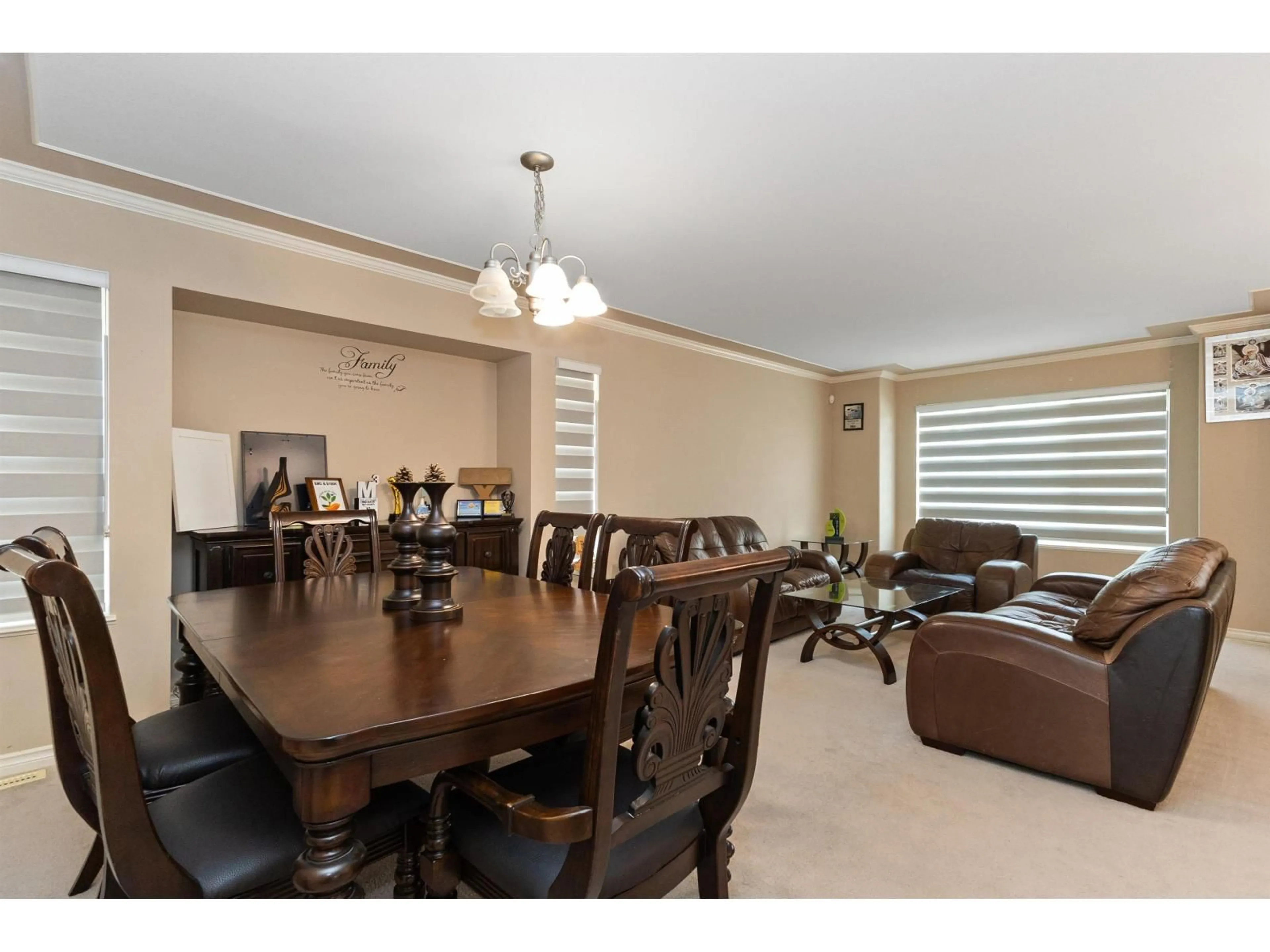 Dining room, wood/laminate floor for 34463 LARIAT, Abbotsford British Columbia V2S8N1