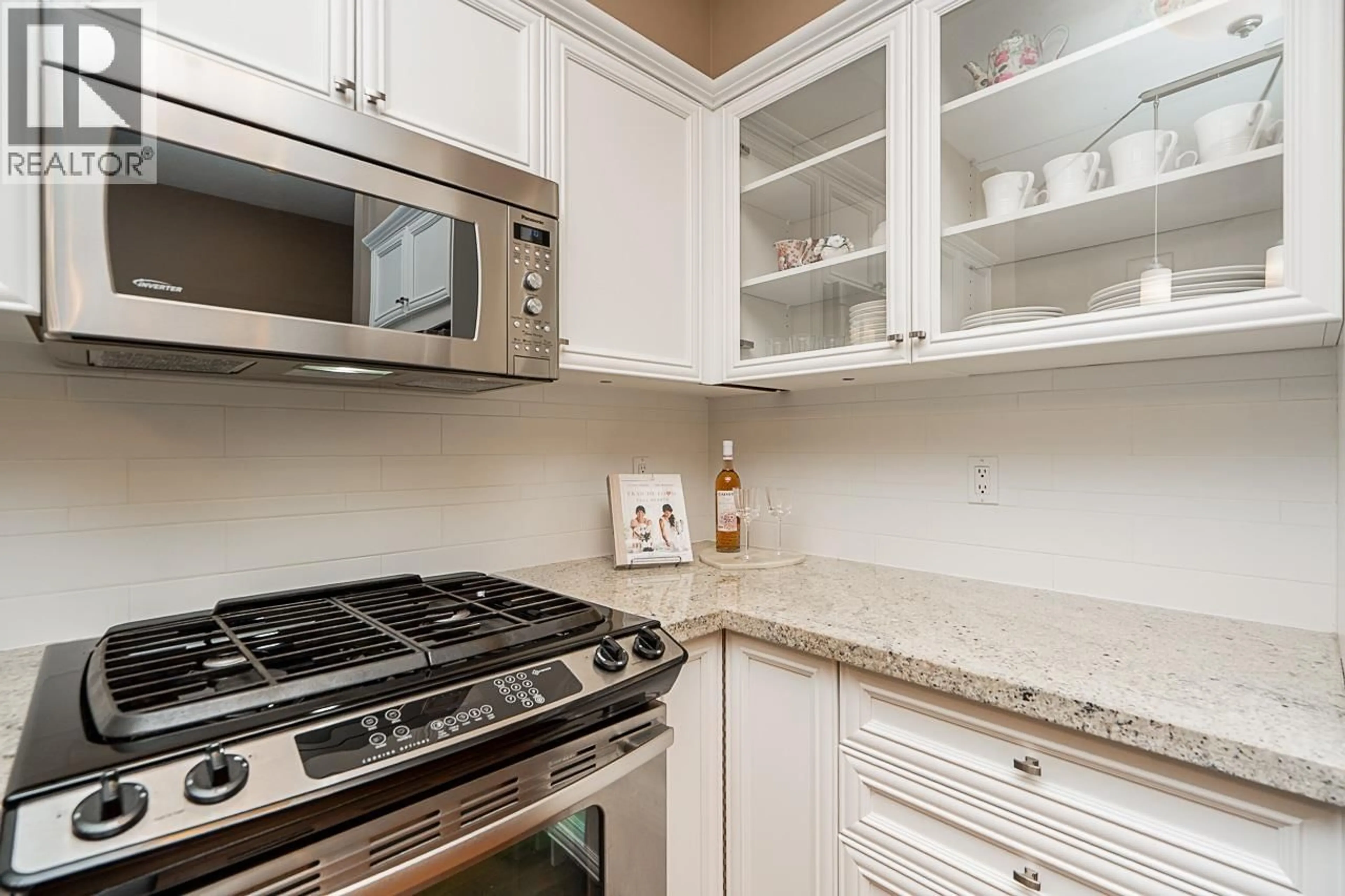 Standard kitchen, ceramic/tile floor for 107 - 1111 E 27TH STREET, North Vancouver British Columbia V7J1S3