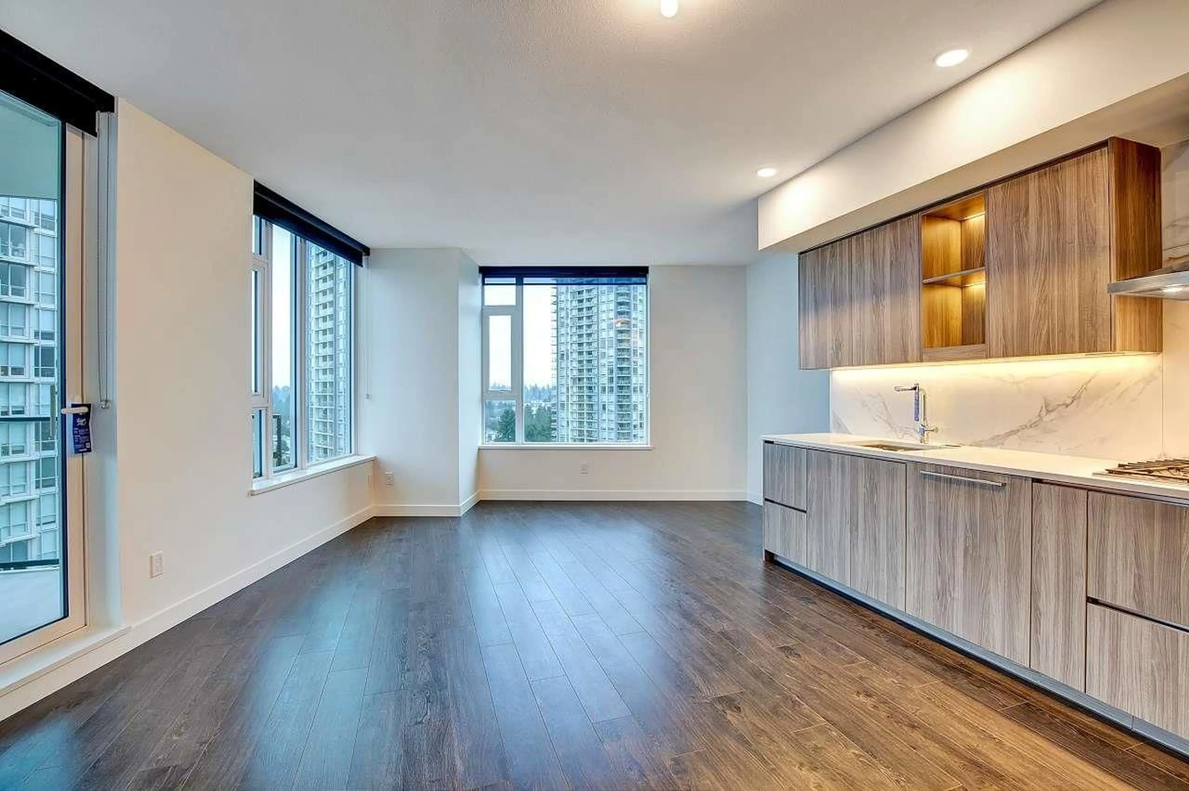 A pic of a room for 1604 - 9887 WHALLEY, Surrey British Columbia V3T0P4