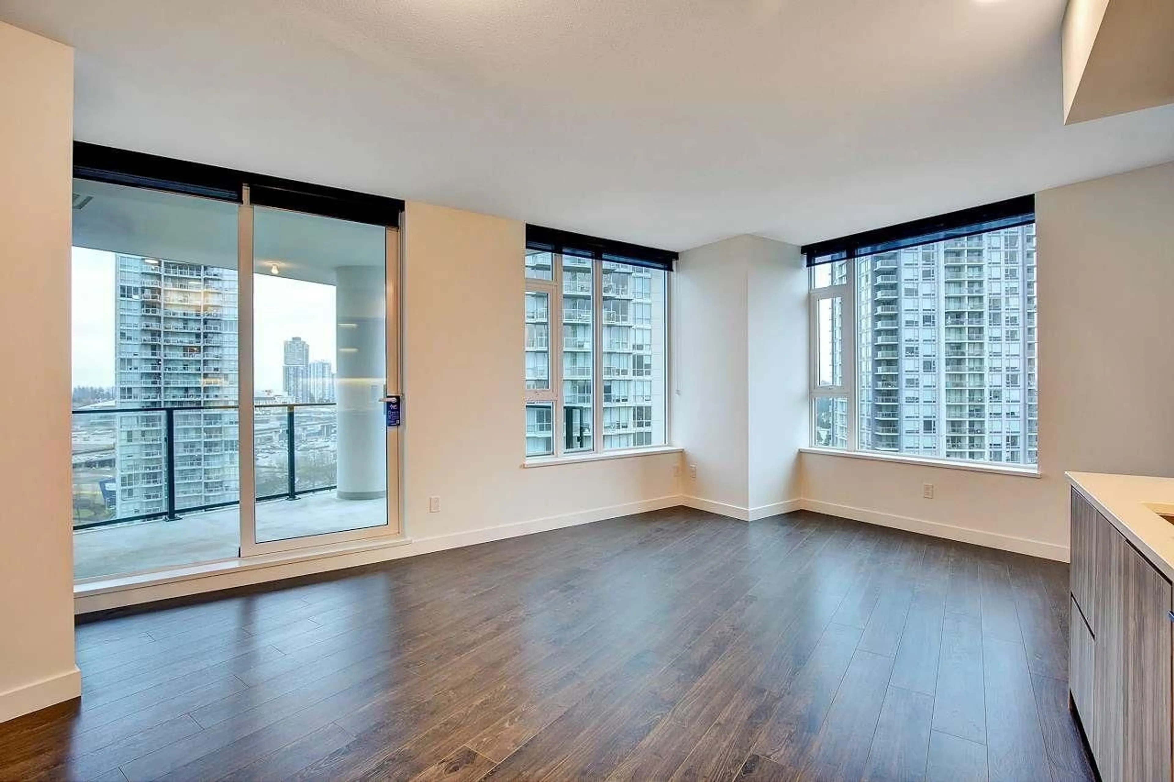A pic of a room for 1604 - 9887 WHALLEY, Surrey British Columbia V3T0P4