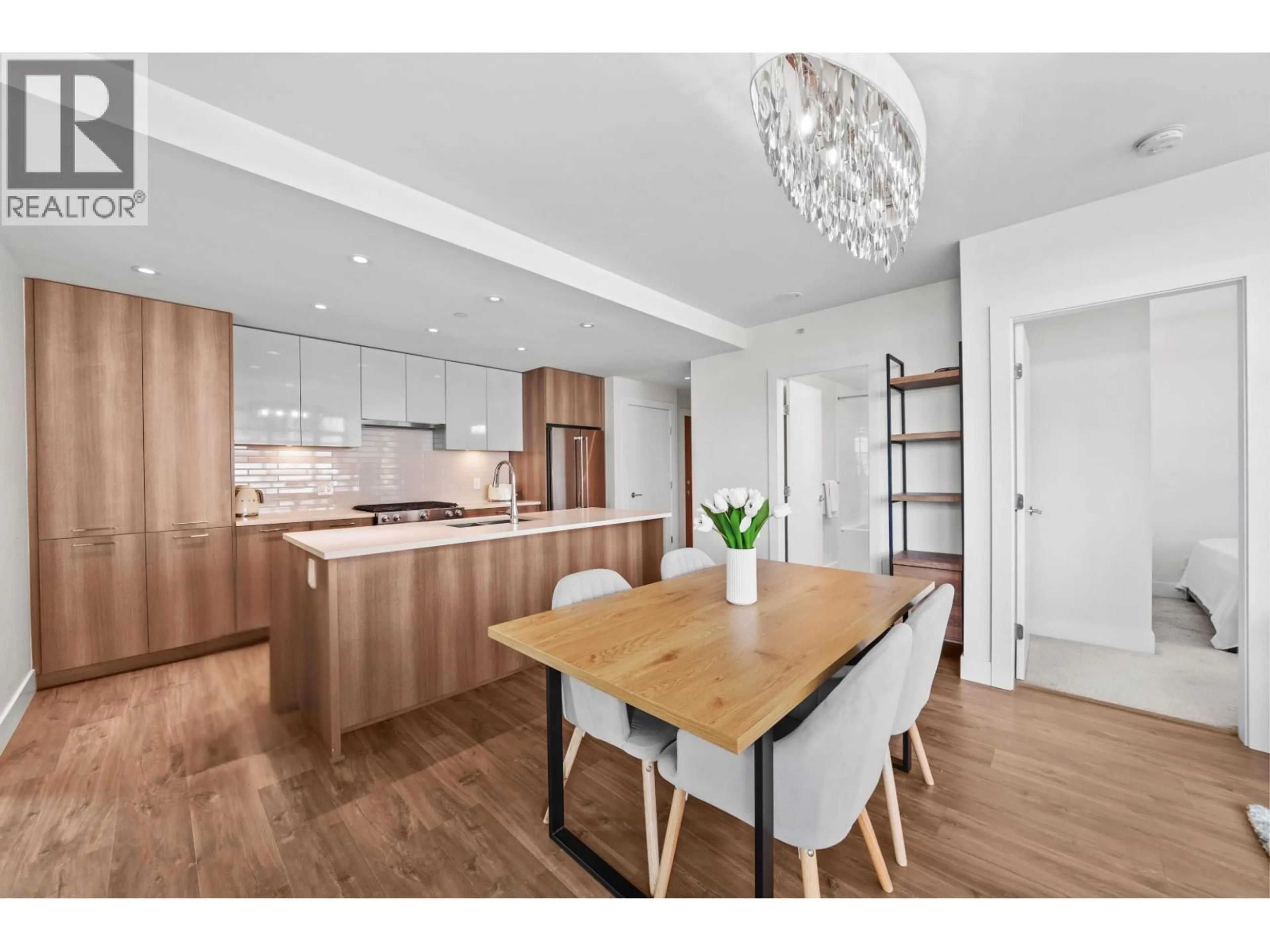 Open concept kitchen, wood/laminate floor for 209 - 258 NELSON'S COURT, New Westminster British Columbia V3L0J9