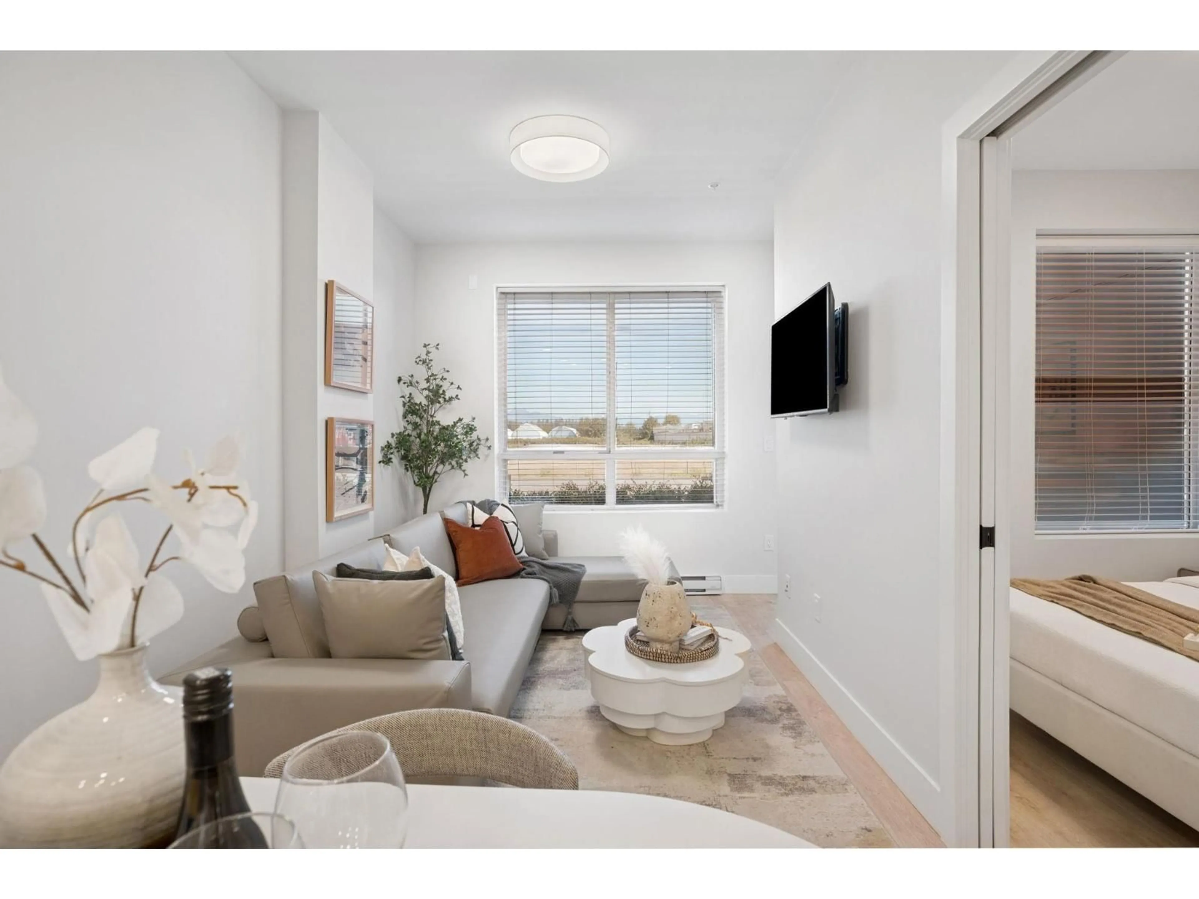 Living room with furniture, unknown for 106 - 20360 LOGAN, Langley British Columbia V3A0P5