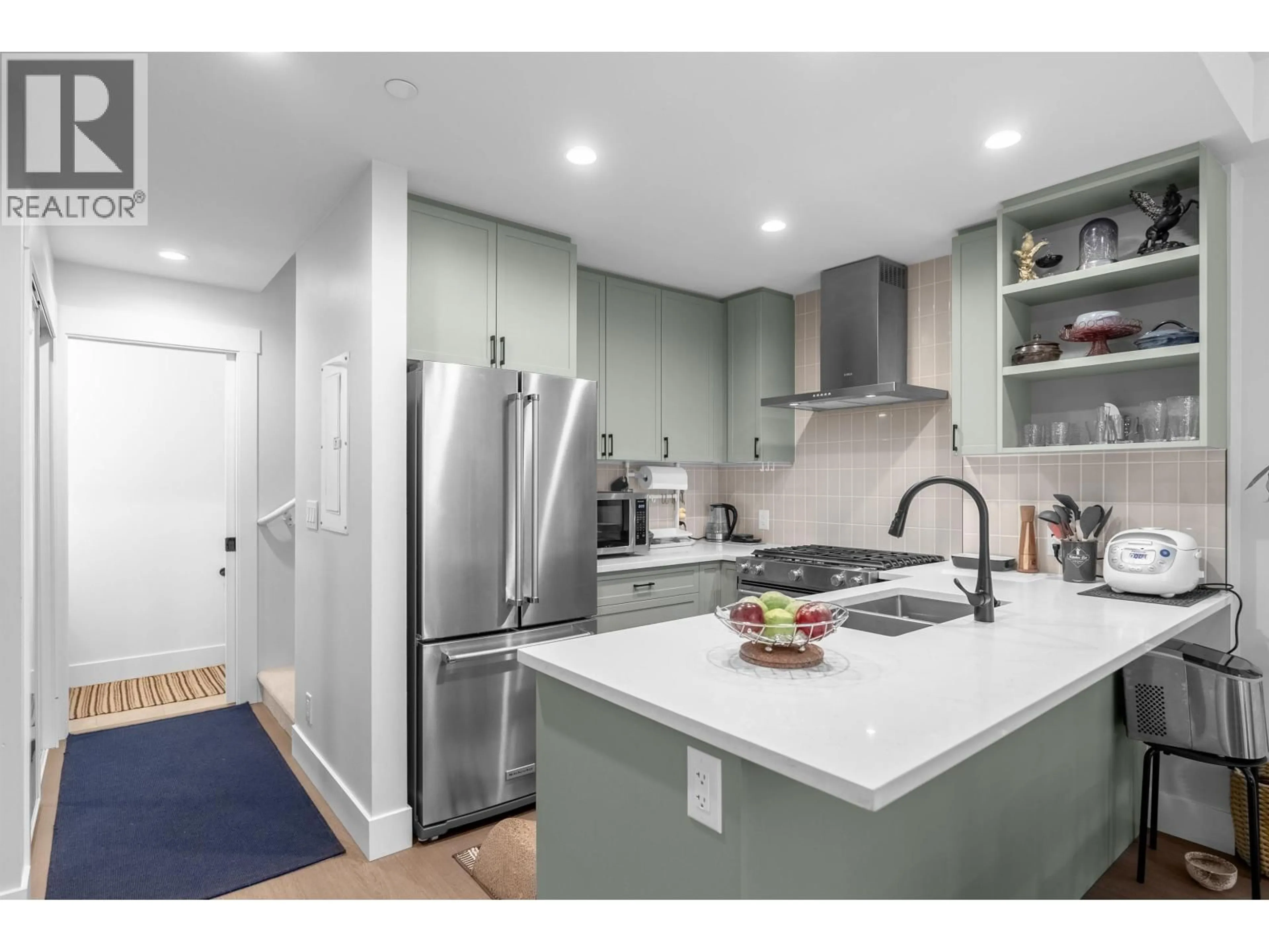 Open concept kitchen, unknown for 106 - 12040 PLAZA STREET, Maple Ridge British Columbia V2X5X9