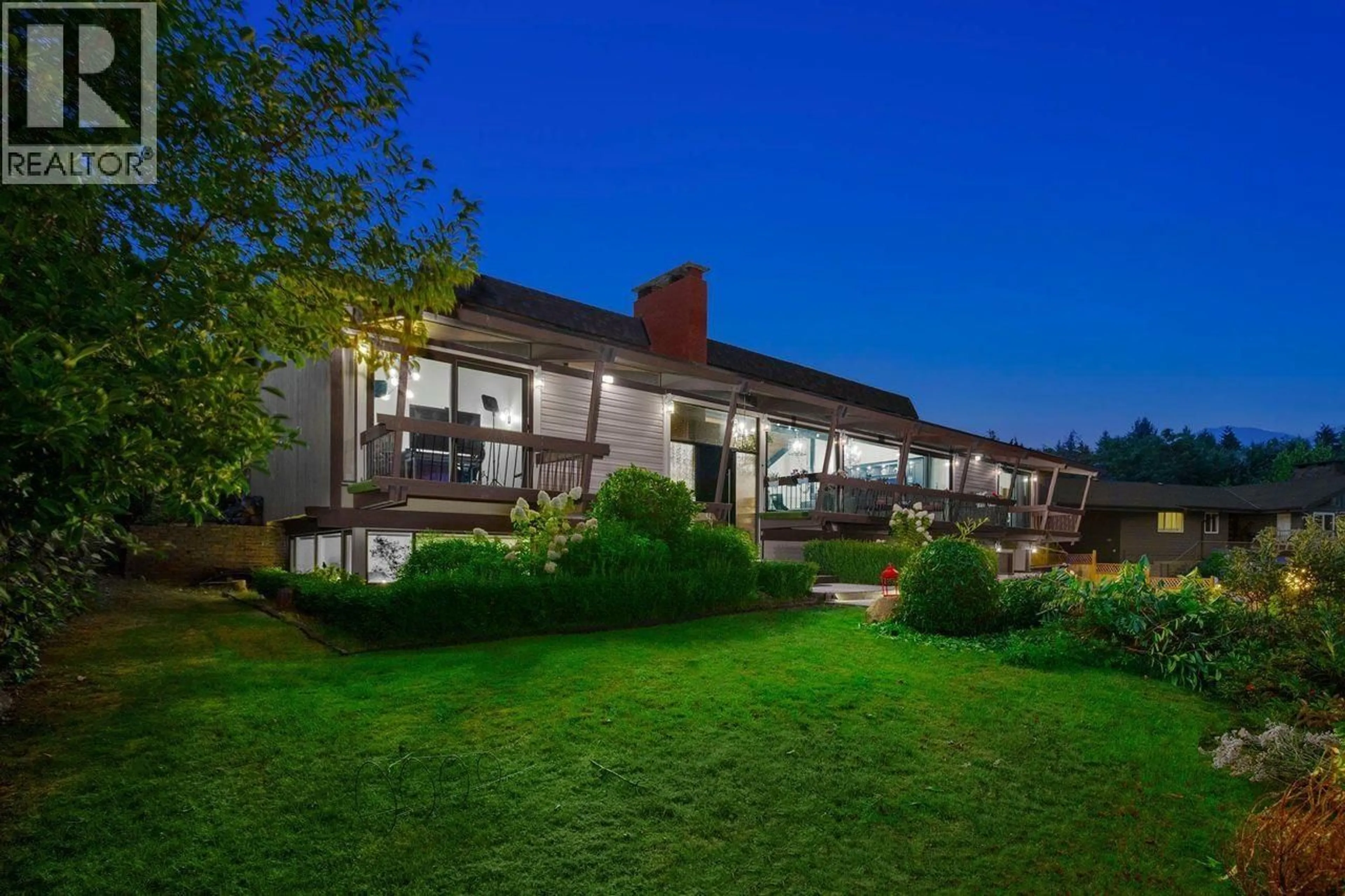 Patio, unknown for 1259 CHARTWELL PLACE, West Vancouver British Columbia V7S2S2