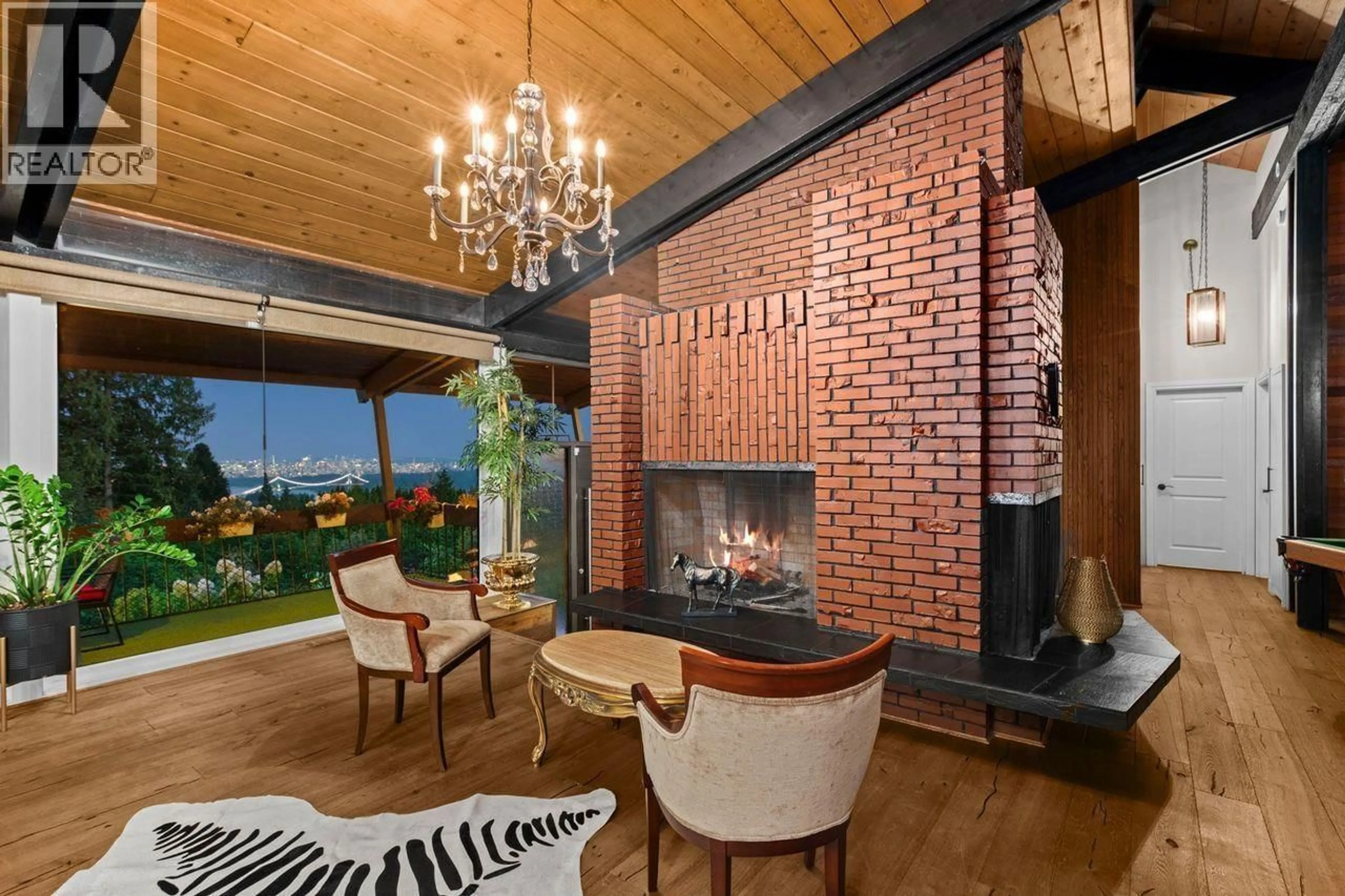 Unknown for 1259 CHARTWELL PLACE, West Vancouver British Columbia V7S2S2