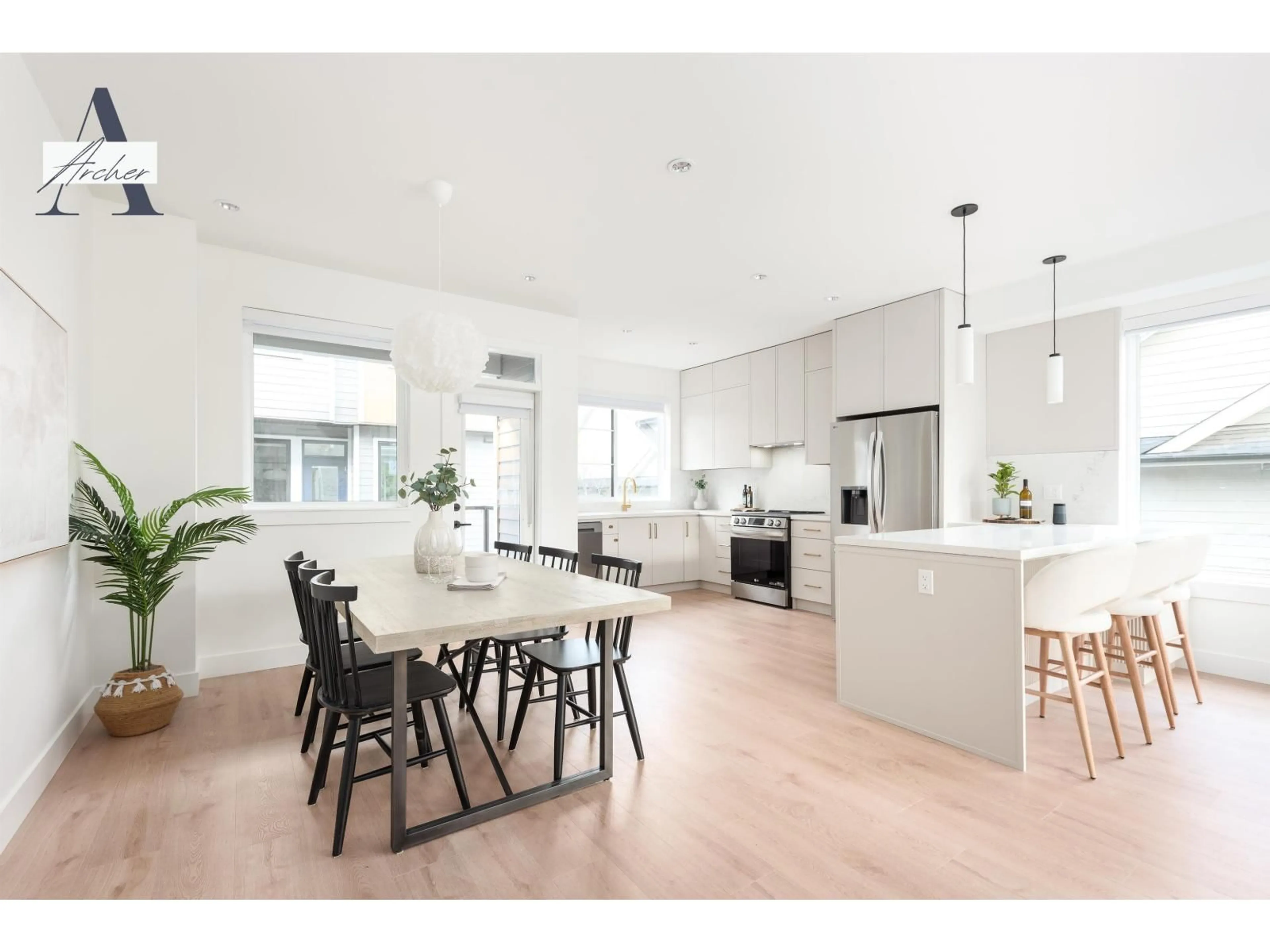 Open concept kitchen, wood/laminate floor for 56 - 14285 64, Surrey British Columbia V3W1Z2