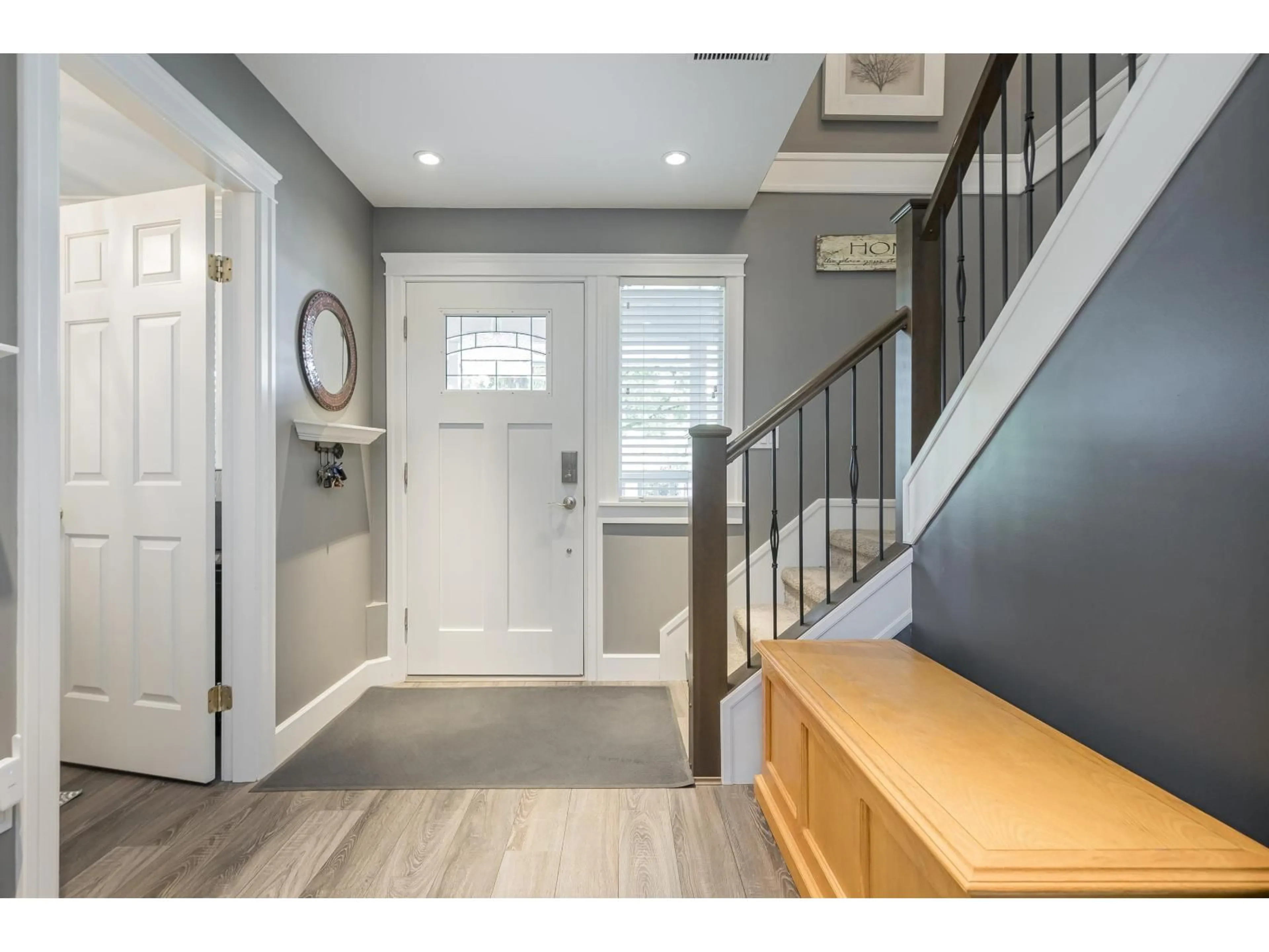 Indoor entryway for 21242 94B, Langley British Columbia V1M1M9