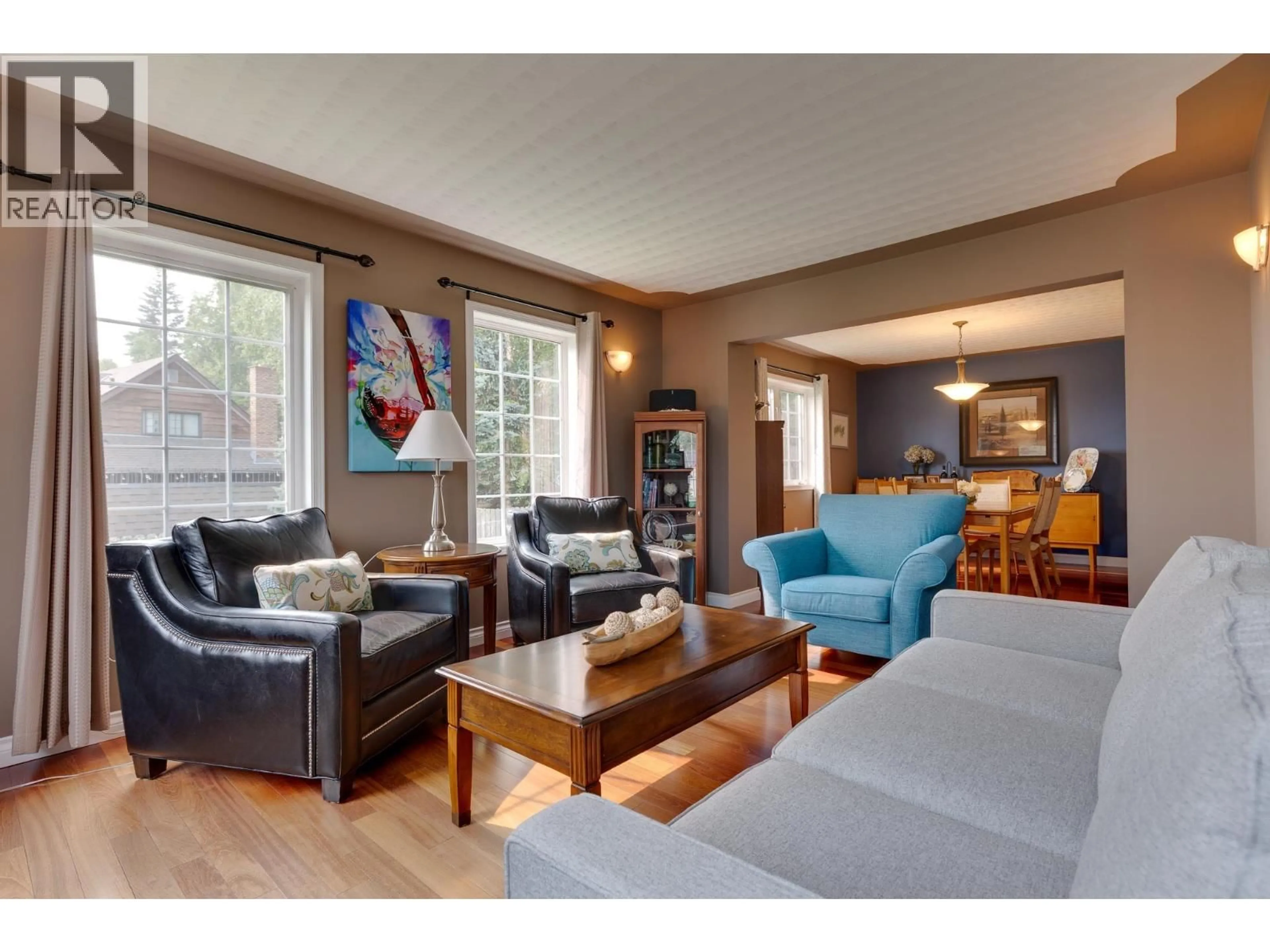 Living room with furniture, wood/laminate floor for 3159 WALLACE CRESCENT, Prince George British Columbia V2K3V5