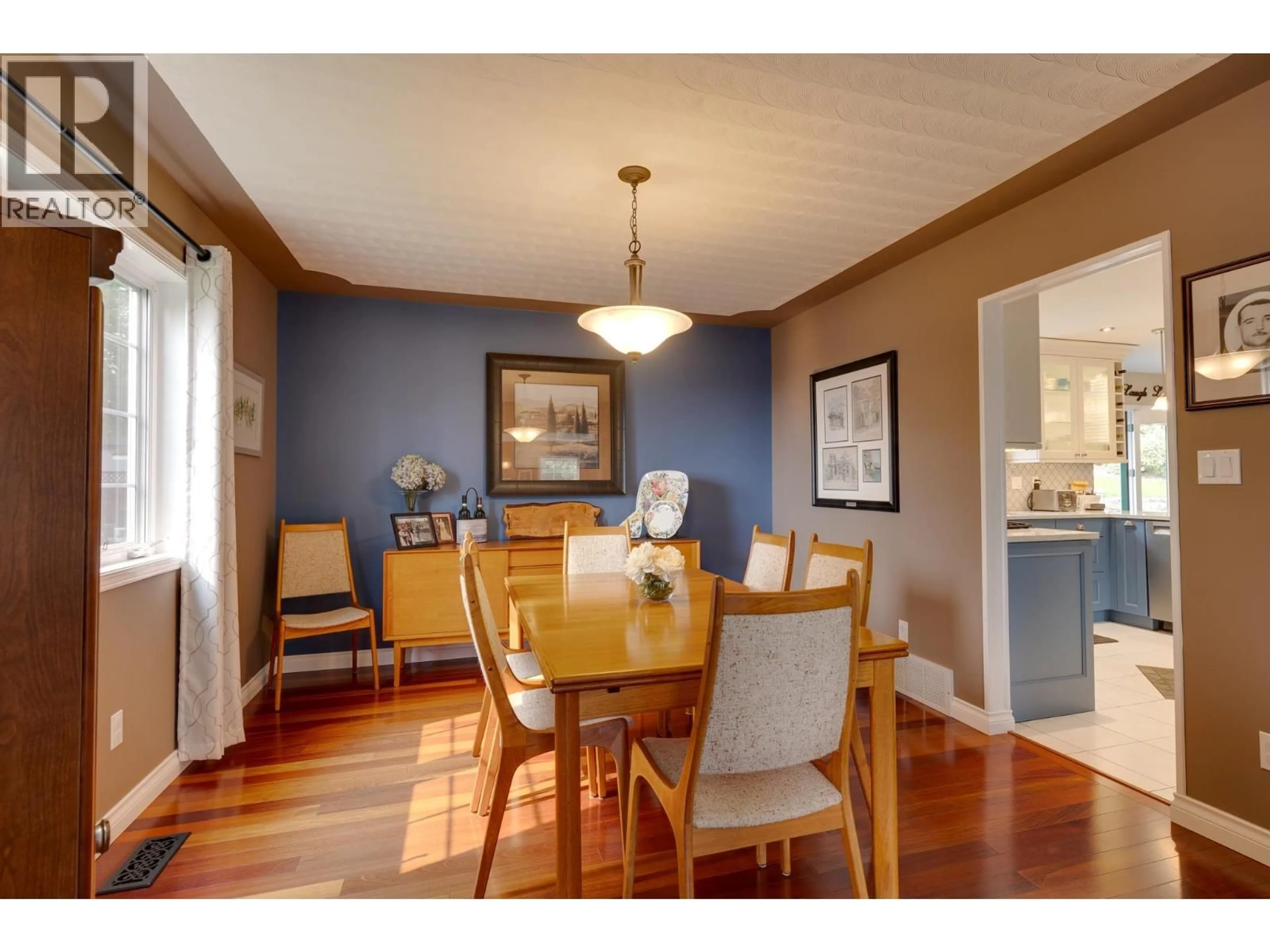Dining room, wood/laminate floor for 3159 WALLACE CRESCENT, Prince George British Columbia V2K3V5