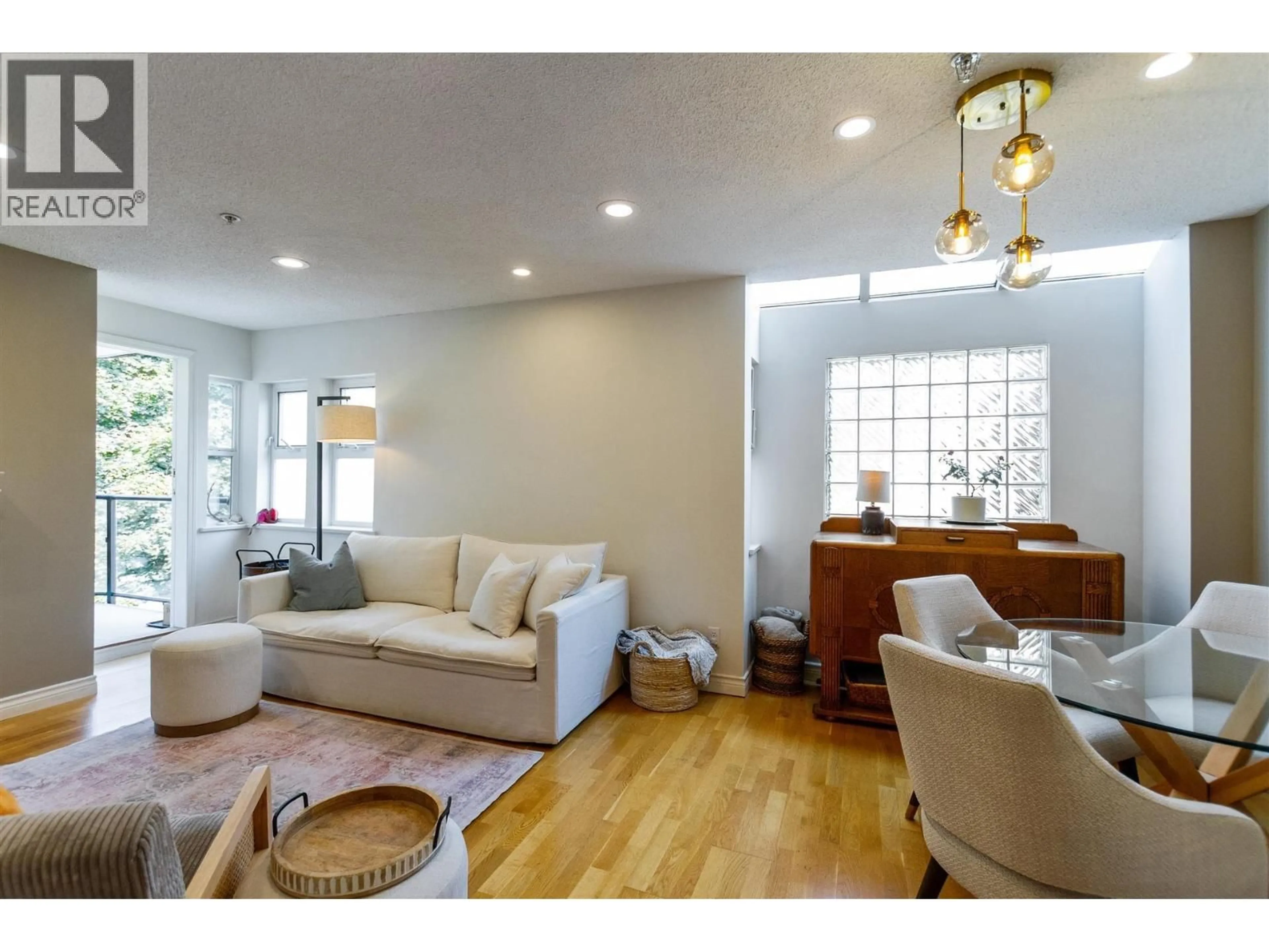 Living room with furniture, unknown for 8 - 1966 YORK AVENUE, Vancouver British Columbia V6J1E3