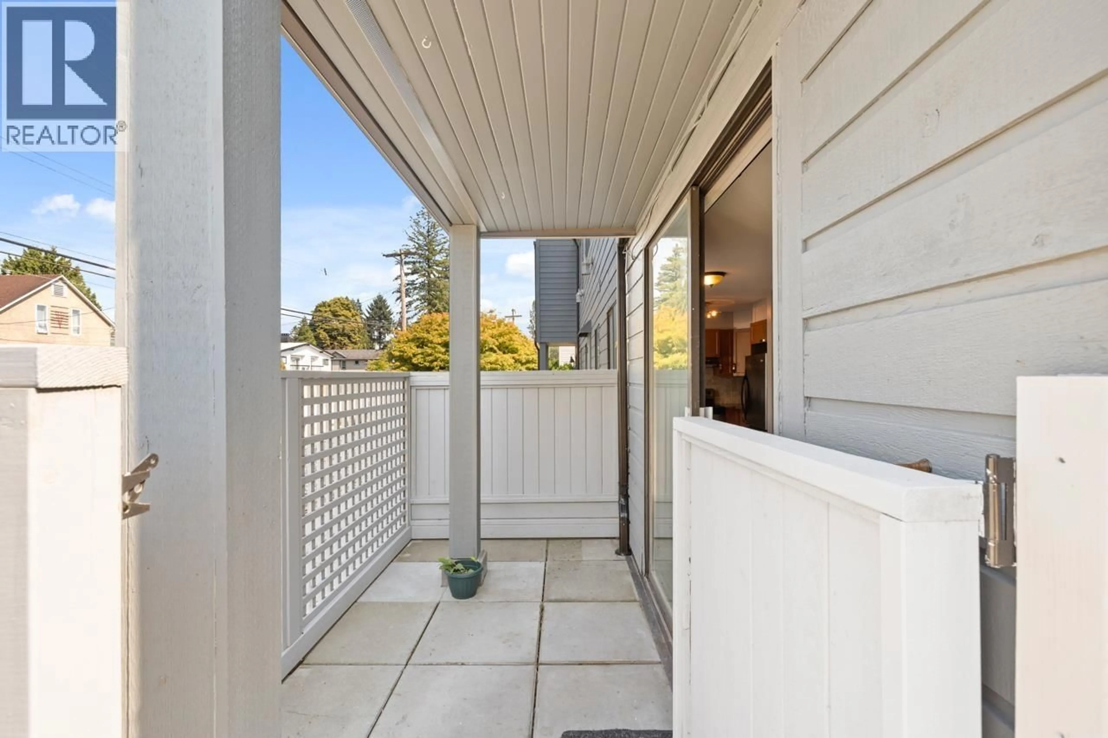 Patio, street for 110 - 1948 COQUITLAM AVENUE, Port Coquitlam British Columbia V3B1J3