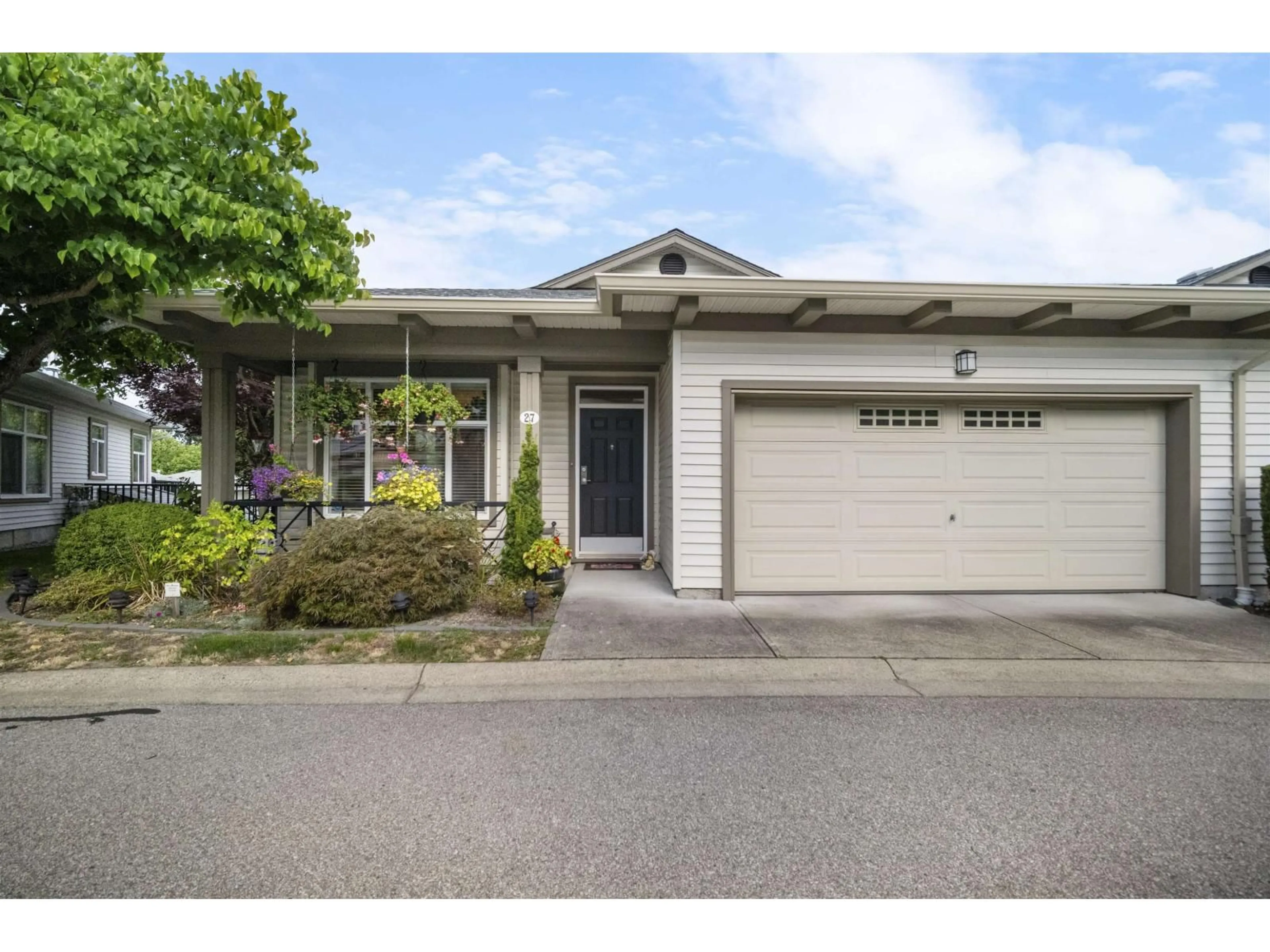 Home with vinyl exterior material, street for 27 - 15188 62A, Surrey British Columbia V3S1W7