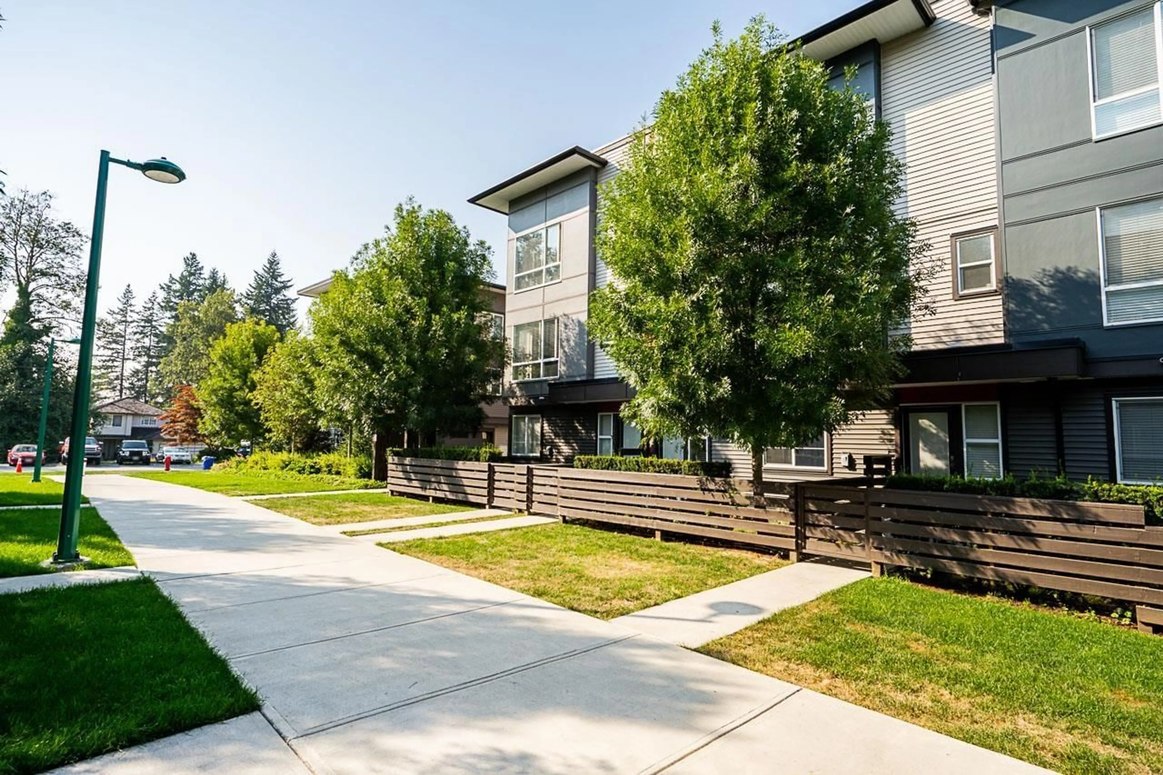 Patio, street for 46 - 7288 188, Surrey British Columbia V4N6W3