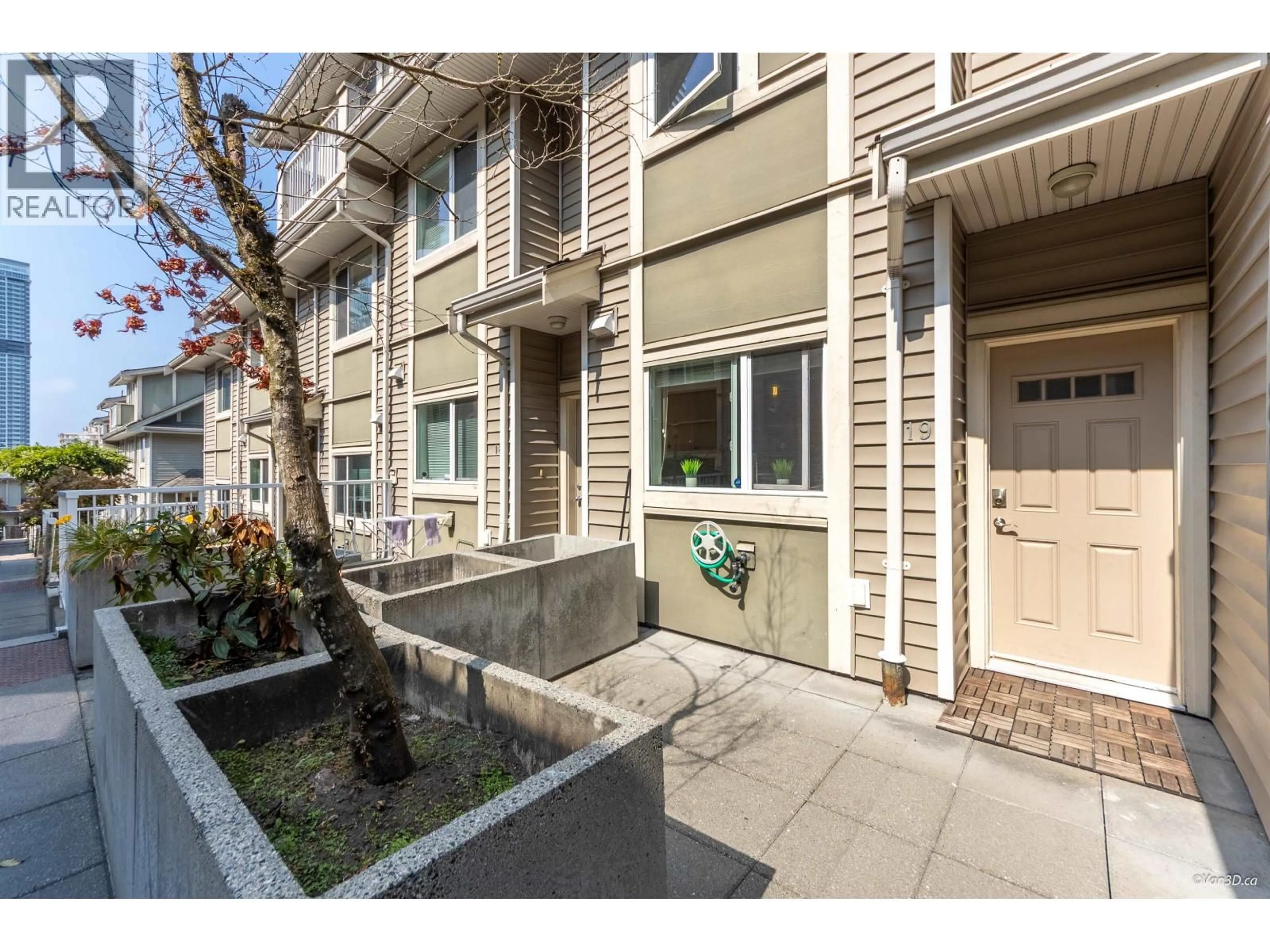 Unknown for 19 - 621 LANGSIDE AVENUE, Coquitlam British Columbia V3J0A8