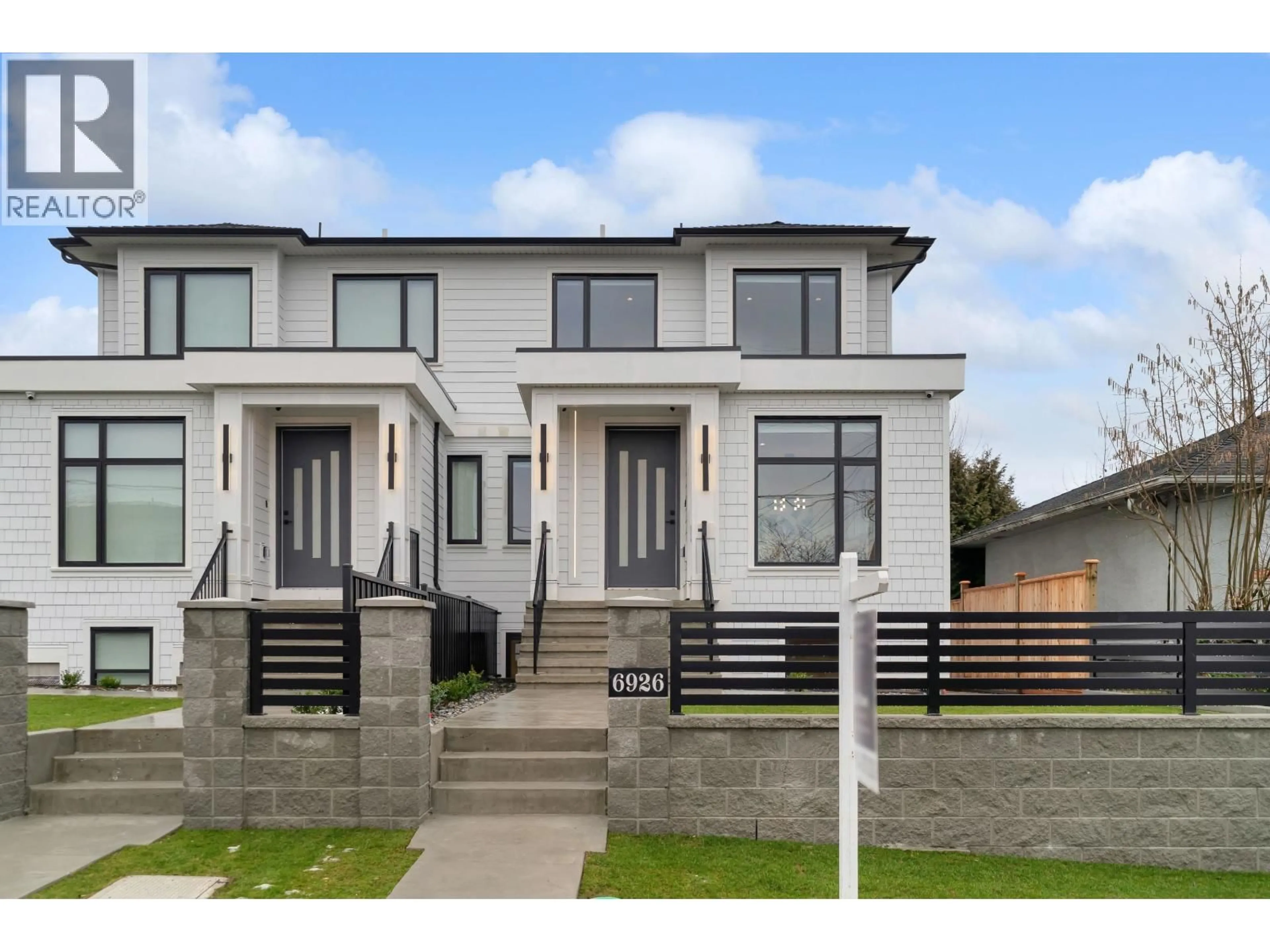 Unknown for 6926 CARNEGIE STREET, Burnaby British Columbia V5B1Y5